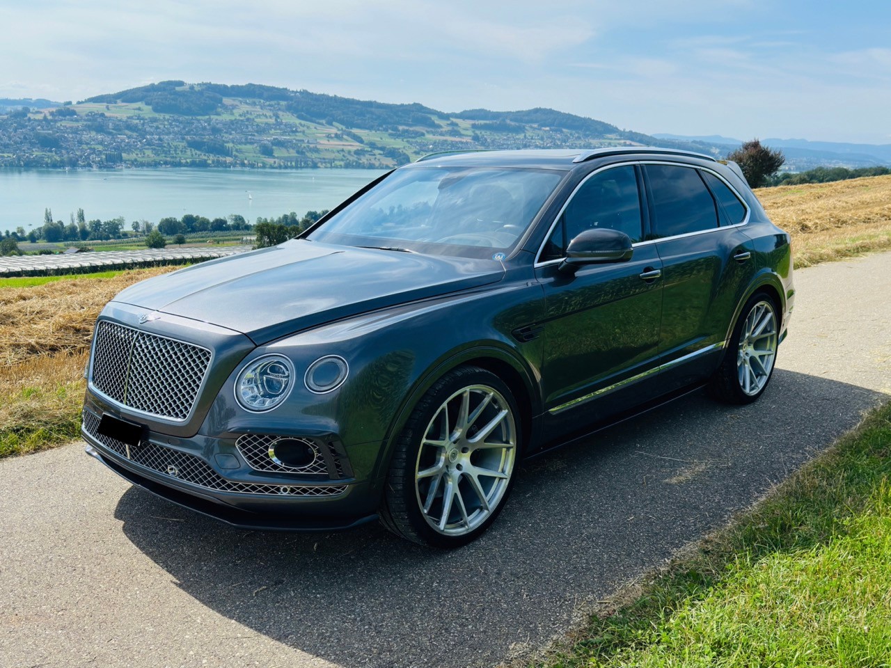 BENTLEY Bentayga W12