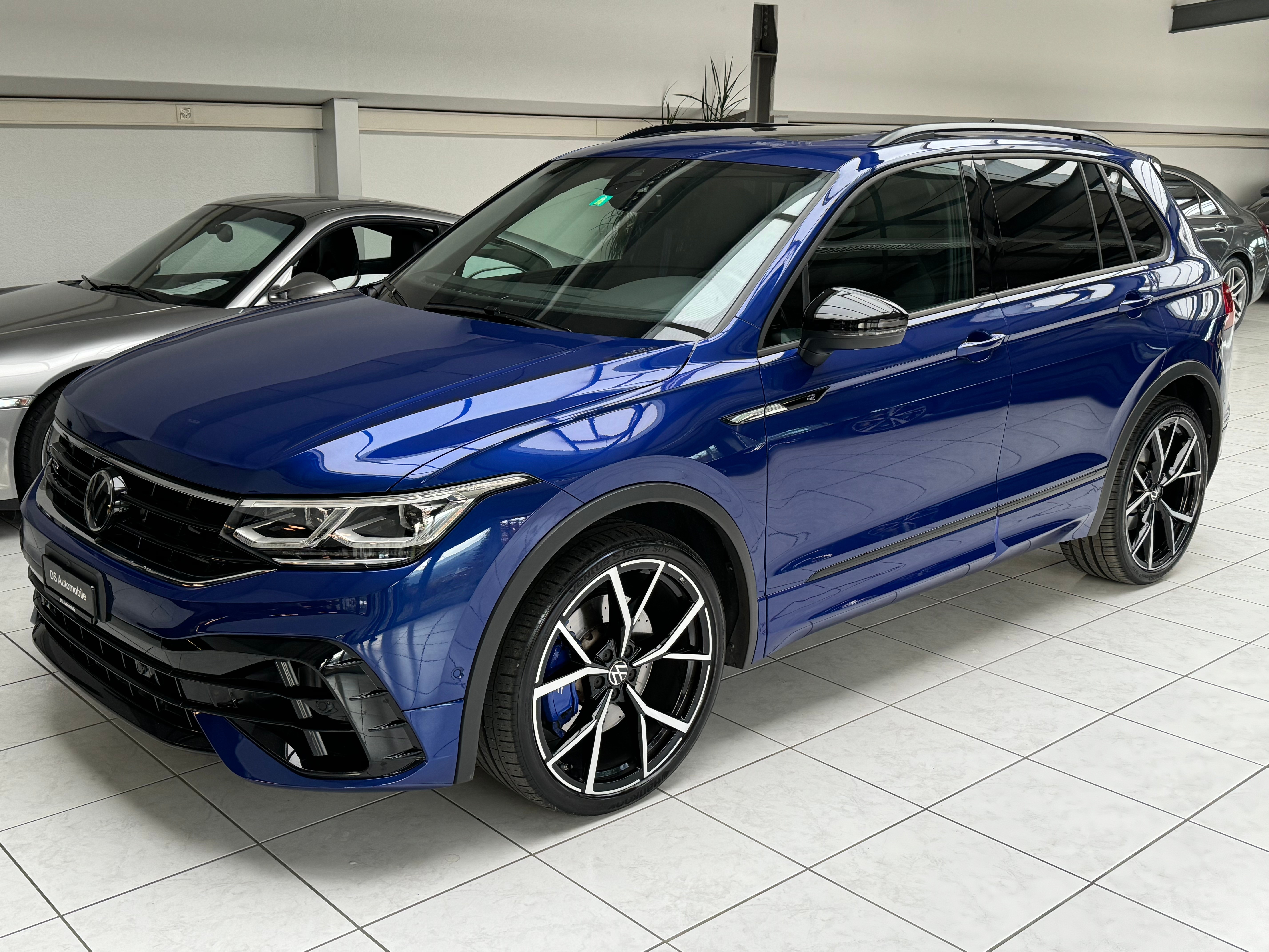 VW Tiguan 2.0TSI R 75 Edition 4Motion DSG