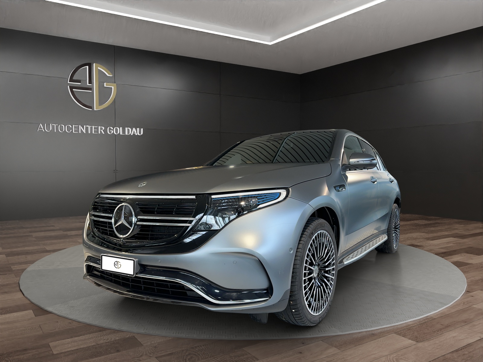 MERCEDES-BENZ EQC 400 AMG Line 4Matic