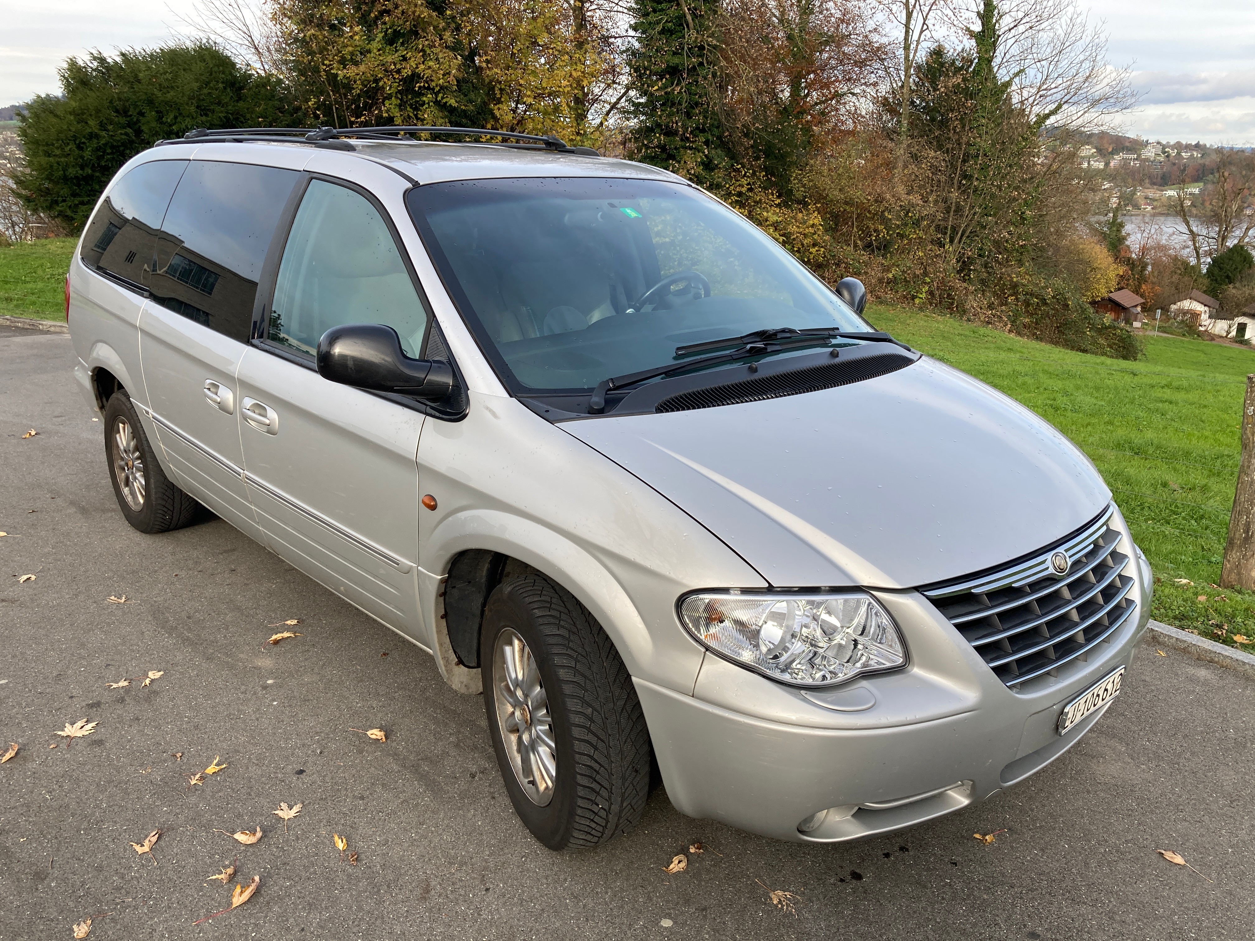 CHRYSLER Grand Voyager 3.3 LTD AWD Automatic