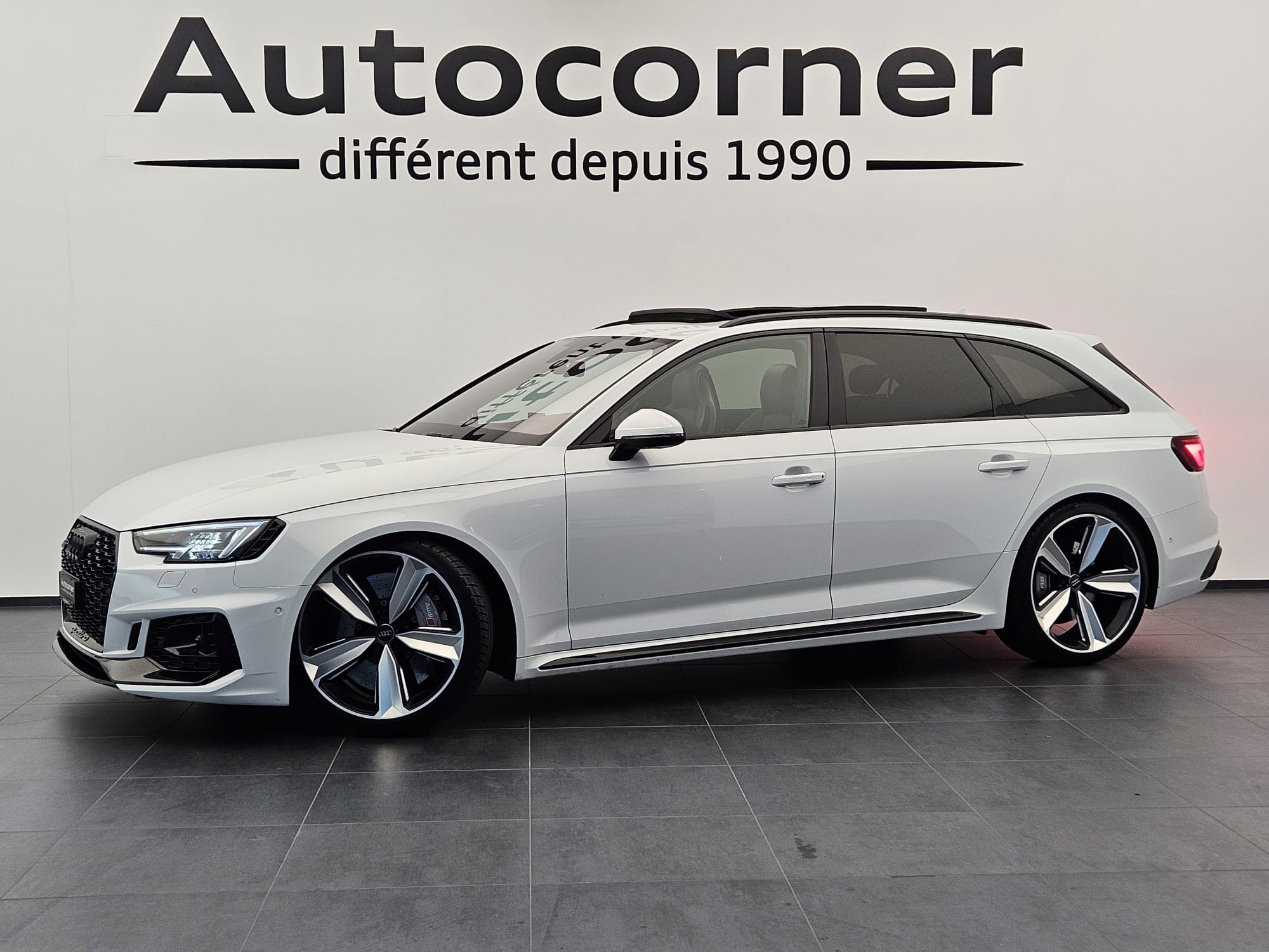 AUDI RS4 Avant 2.9 TFSI quattro tiptronic