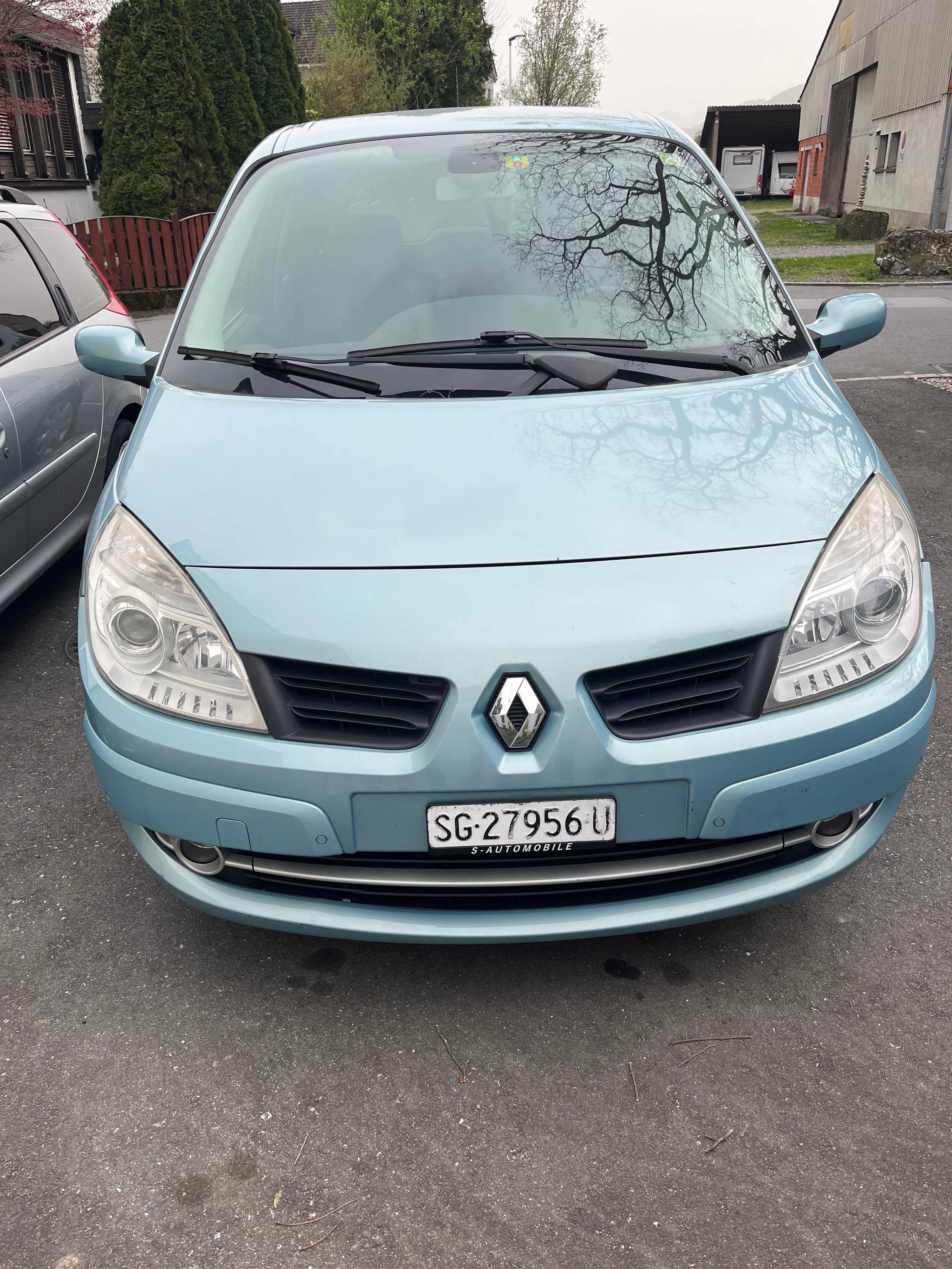 RENAULT Grand Scénic 1.9 dCi Dynamique