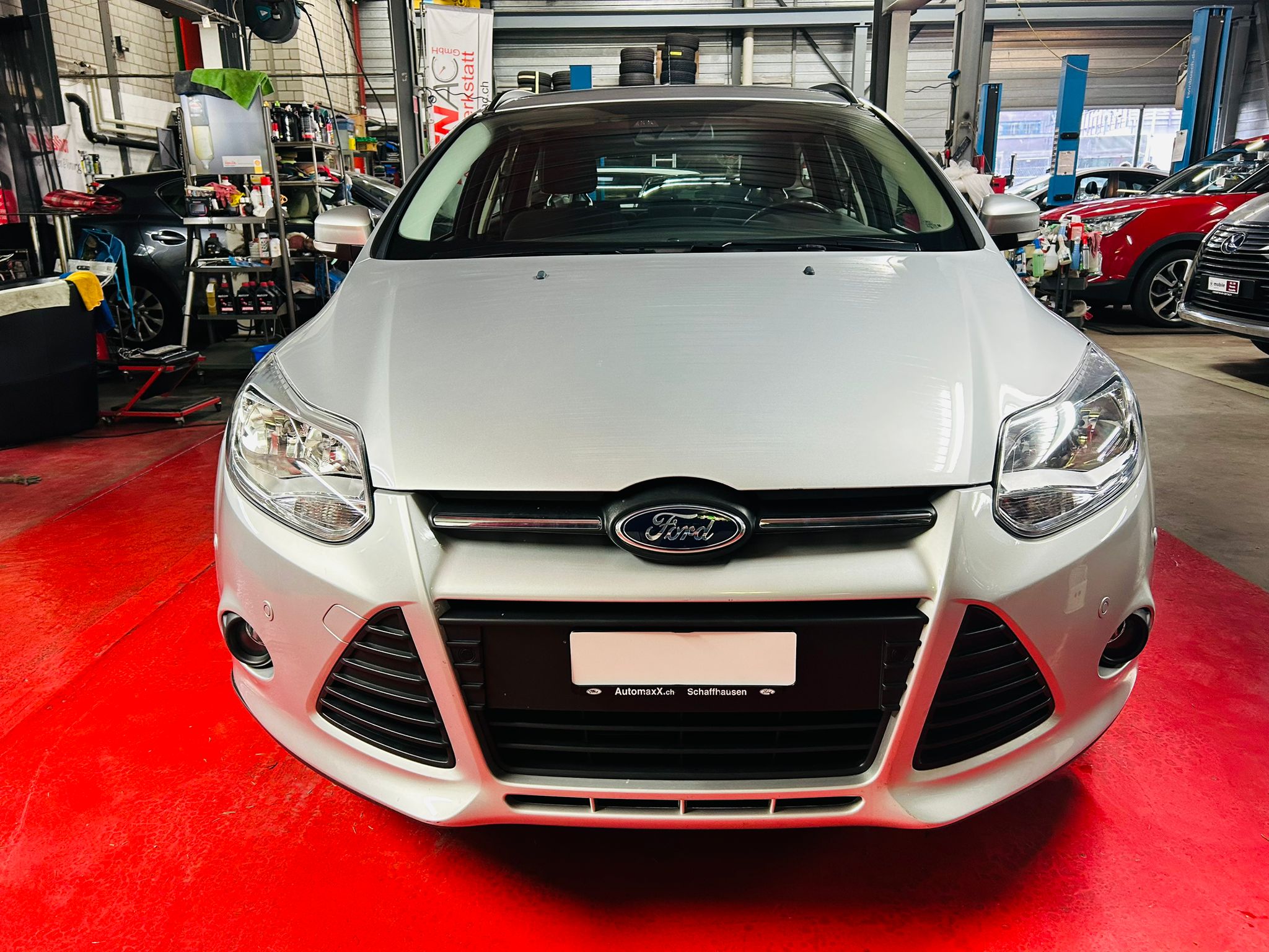 FORD Focus 1.0 SCTi Carving