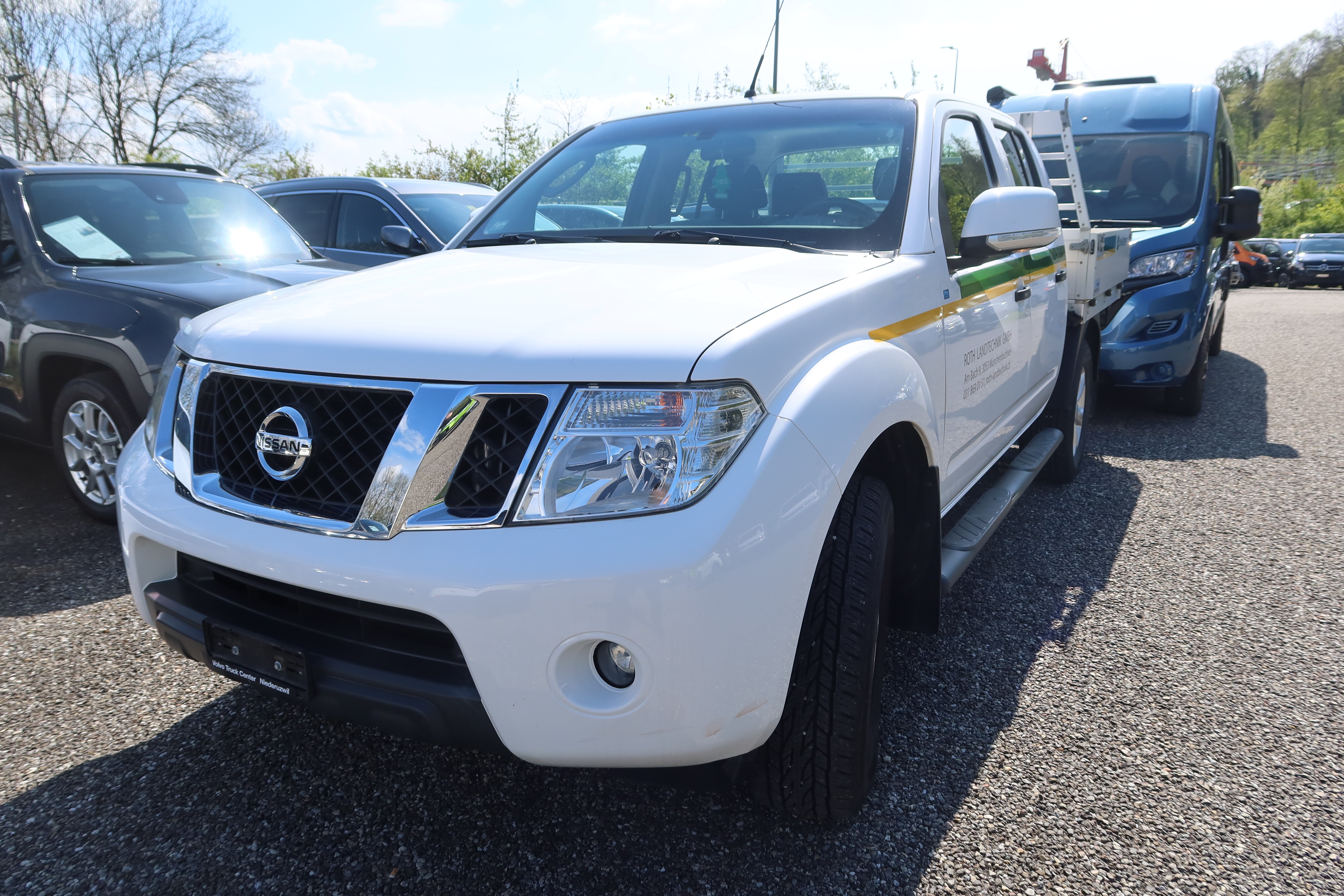 NISSAN Navara DC SE 2.5 dCi LB