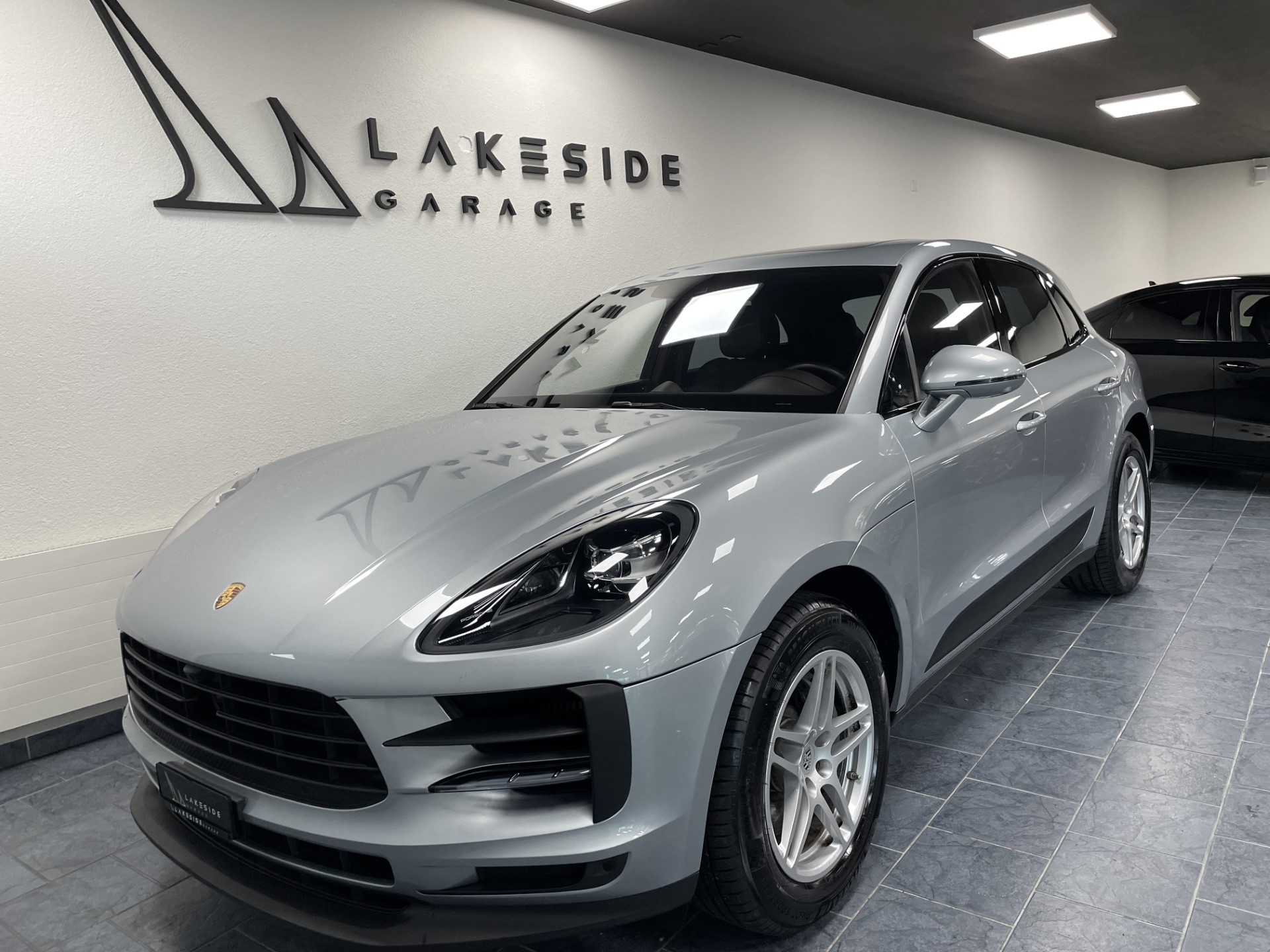 PORSCHE Macan S PDK