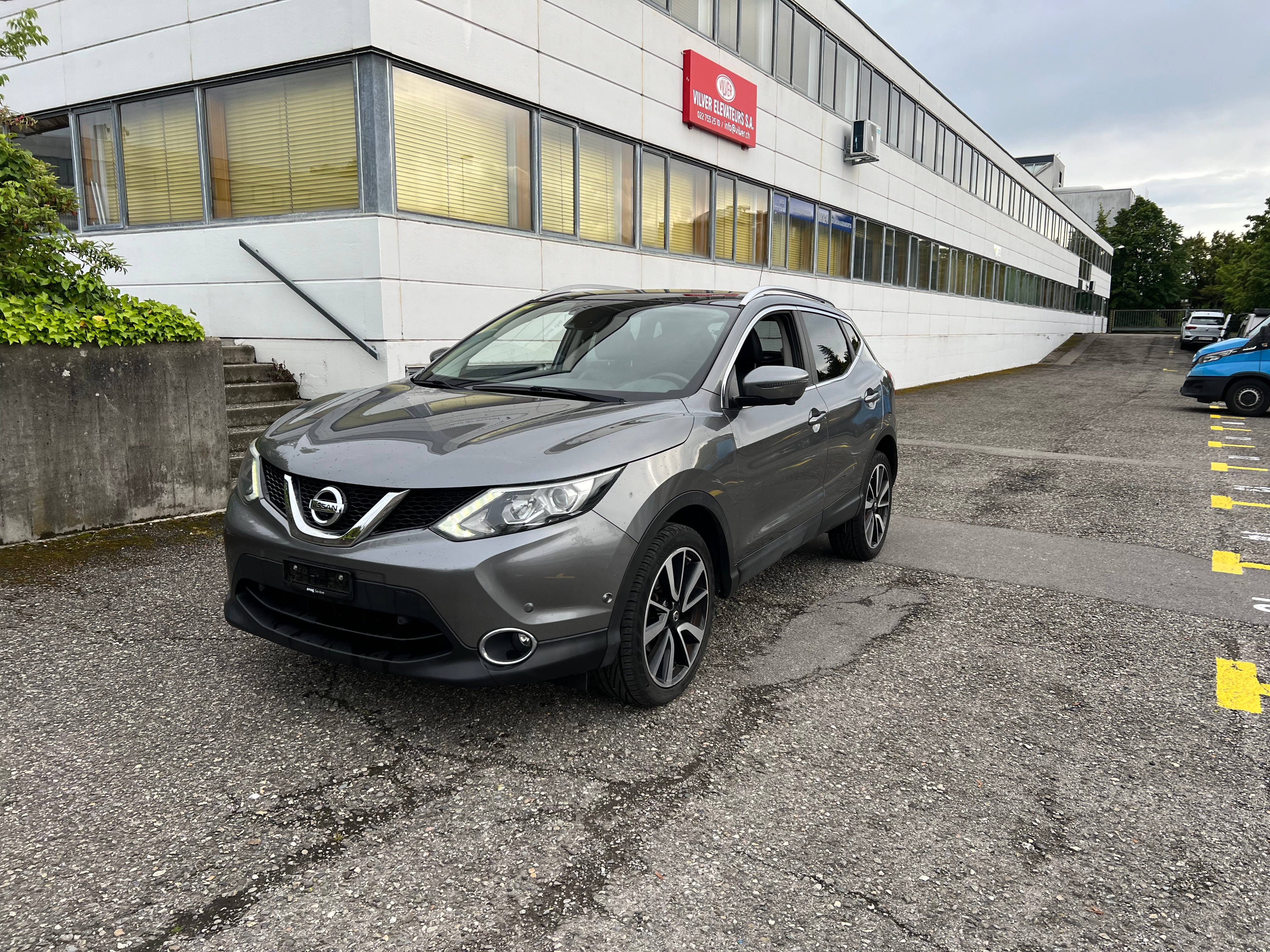 NISSAN Qashqai 1.6 DIG-T tekna