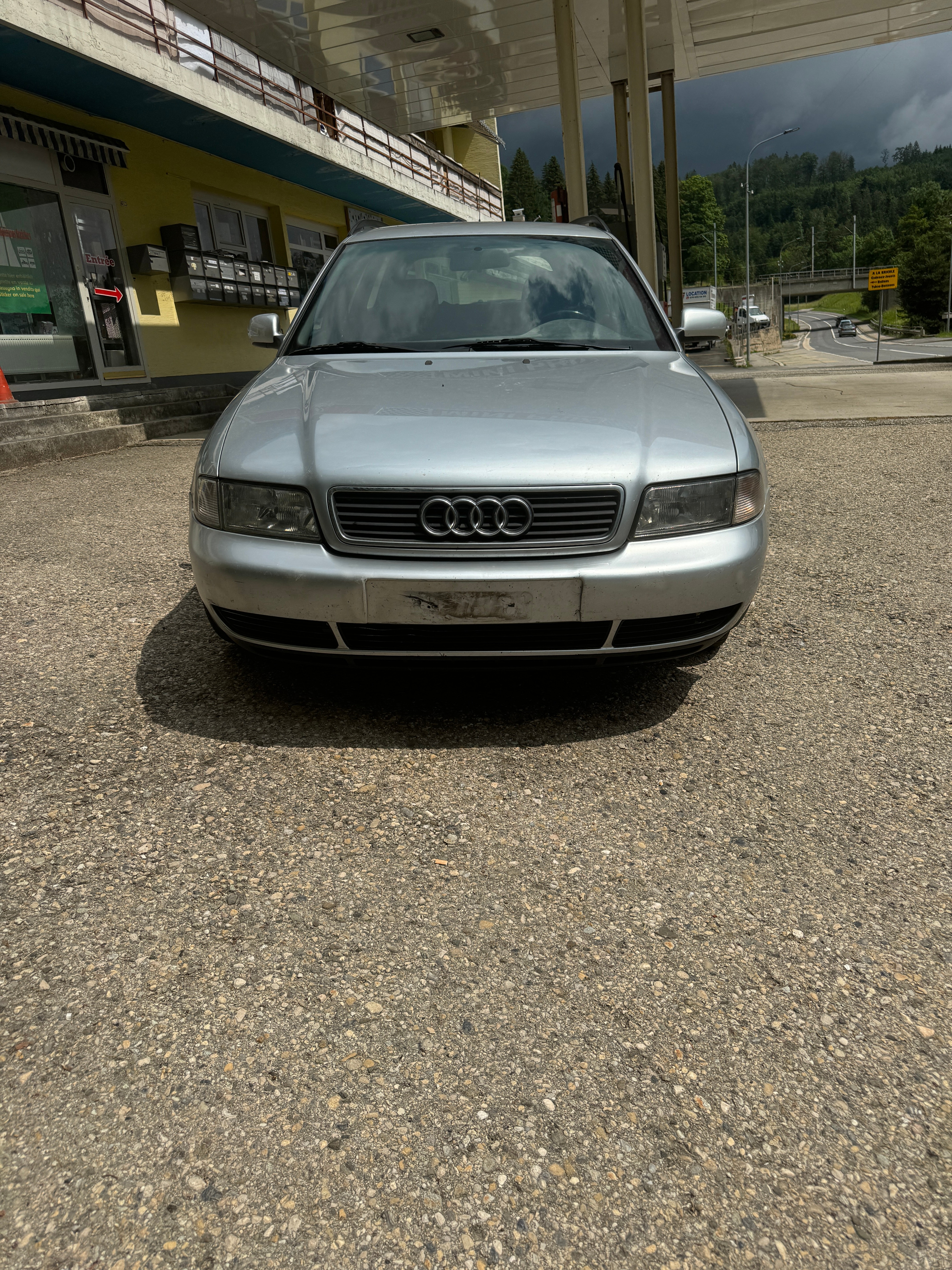 AUDI A4 Avant 2.4 Ambition