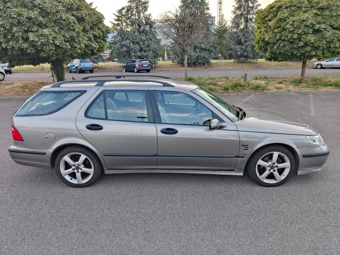 SAAB 9-5 2.0t Vector Top