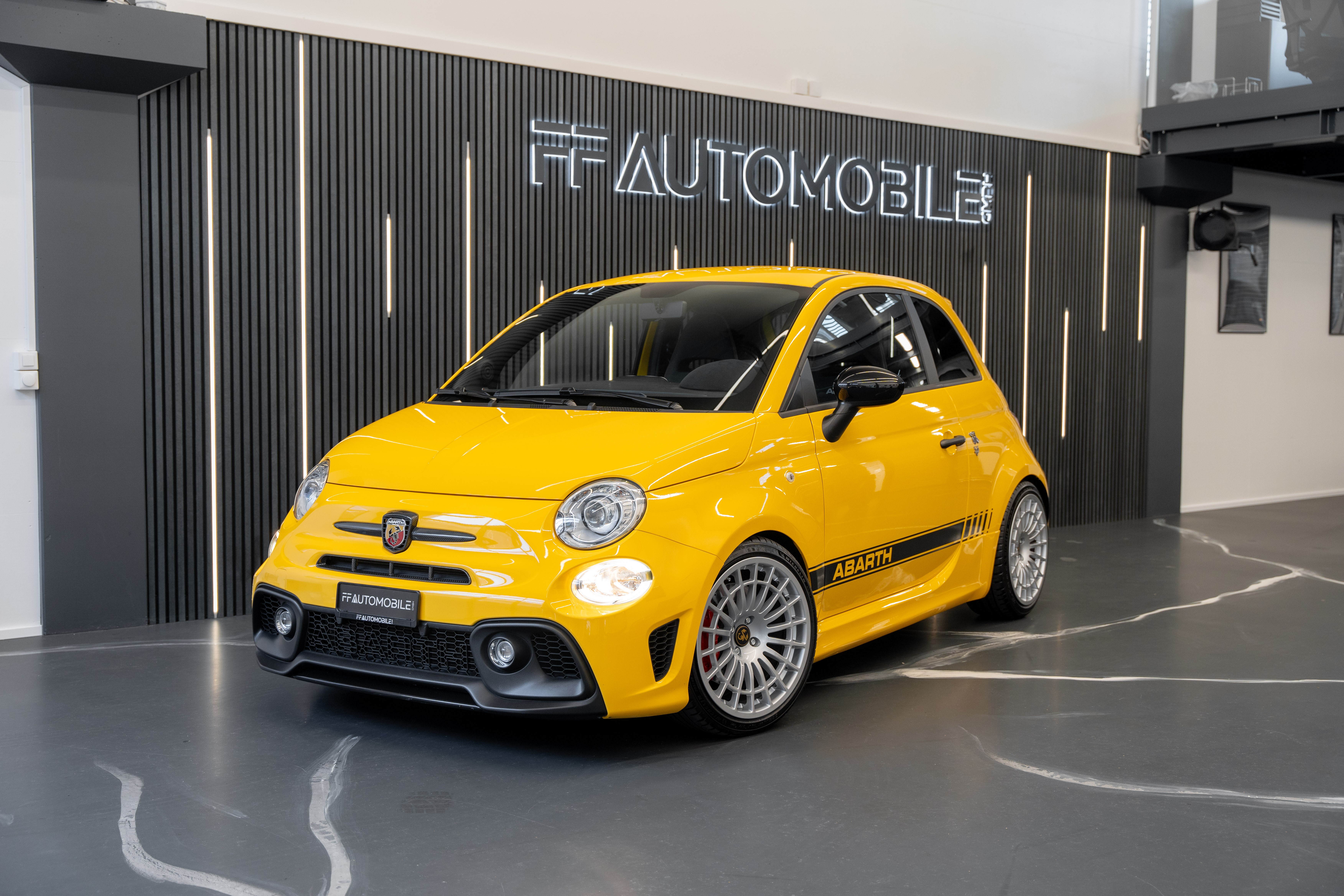 FIAT 595 1.4 16V Turbo Abarth Competizione