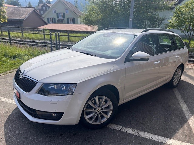 SKODA Octavia Combi 2.0 TDI Style 4x4