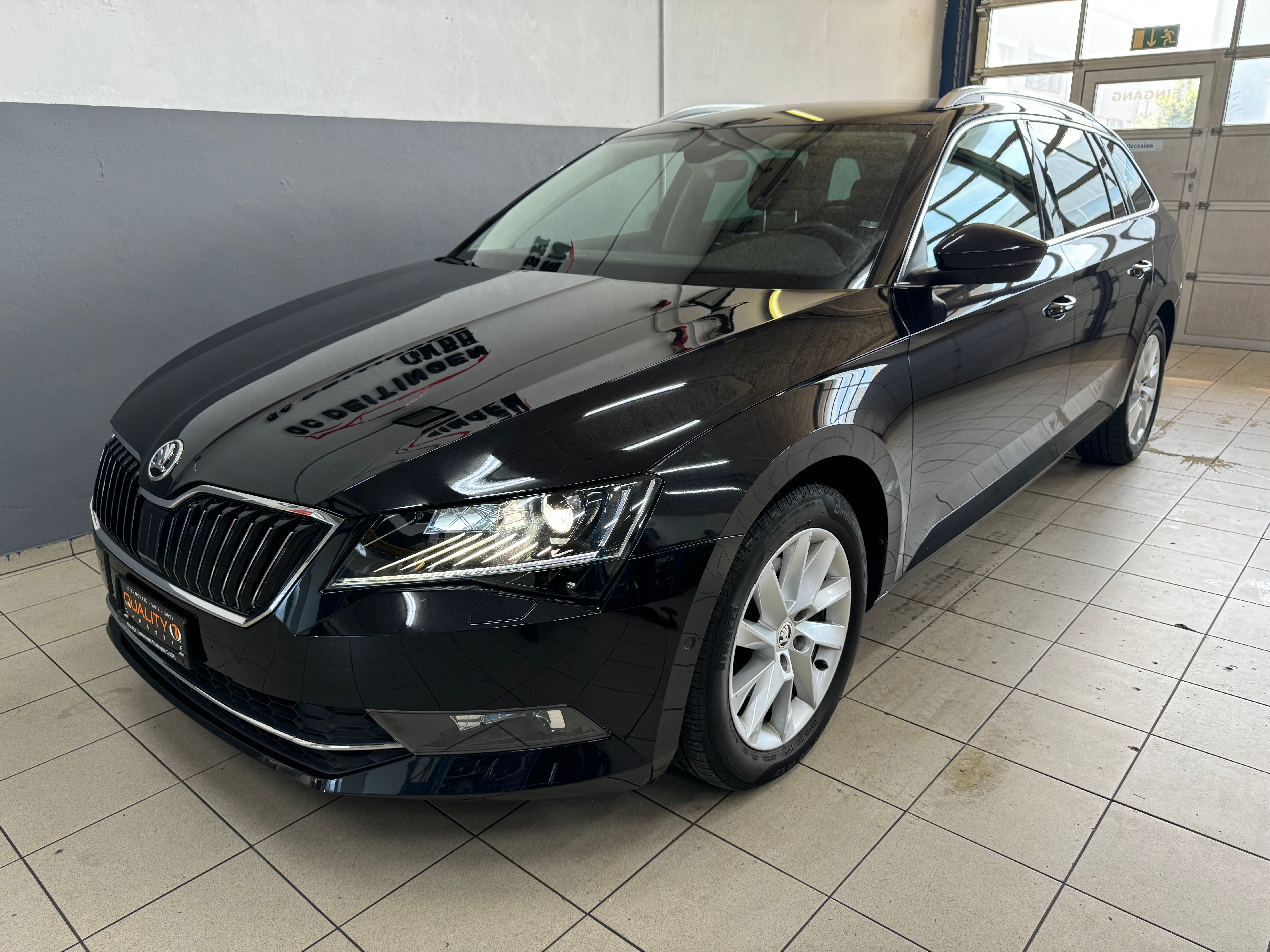 SKODA Superb Combi 2.0 TDi Style 4x4 DSG