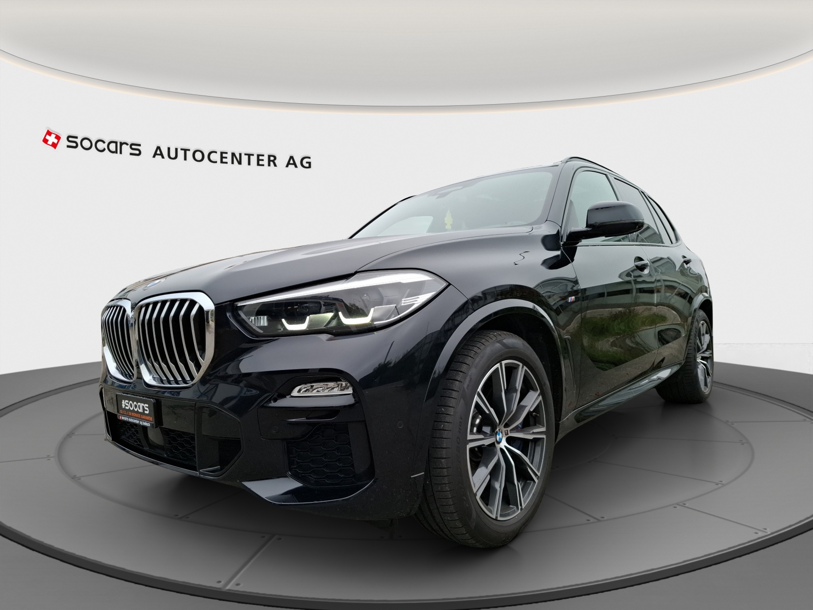 BMW X5 xDrive 30d M Sport Steptronic // CH Fahrzeug // 1. Hand // Panorama // Head-Up Display // Luftfederung