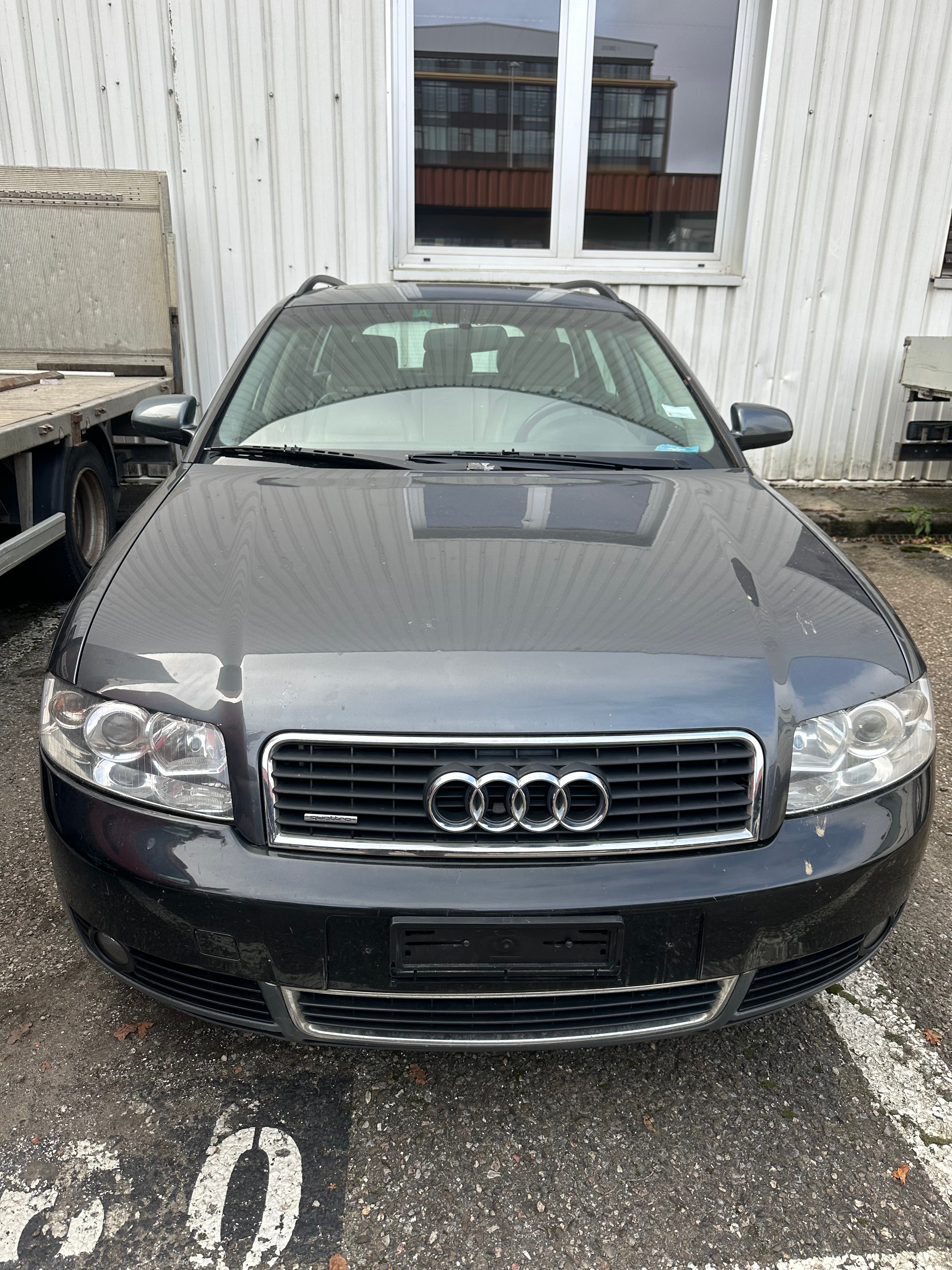 AUDI A4 Avant 3.0 V6 quattro