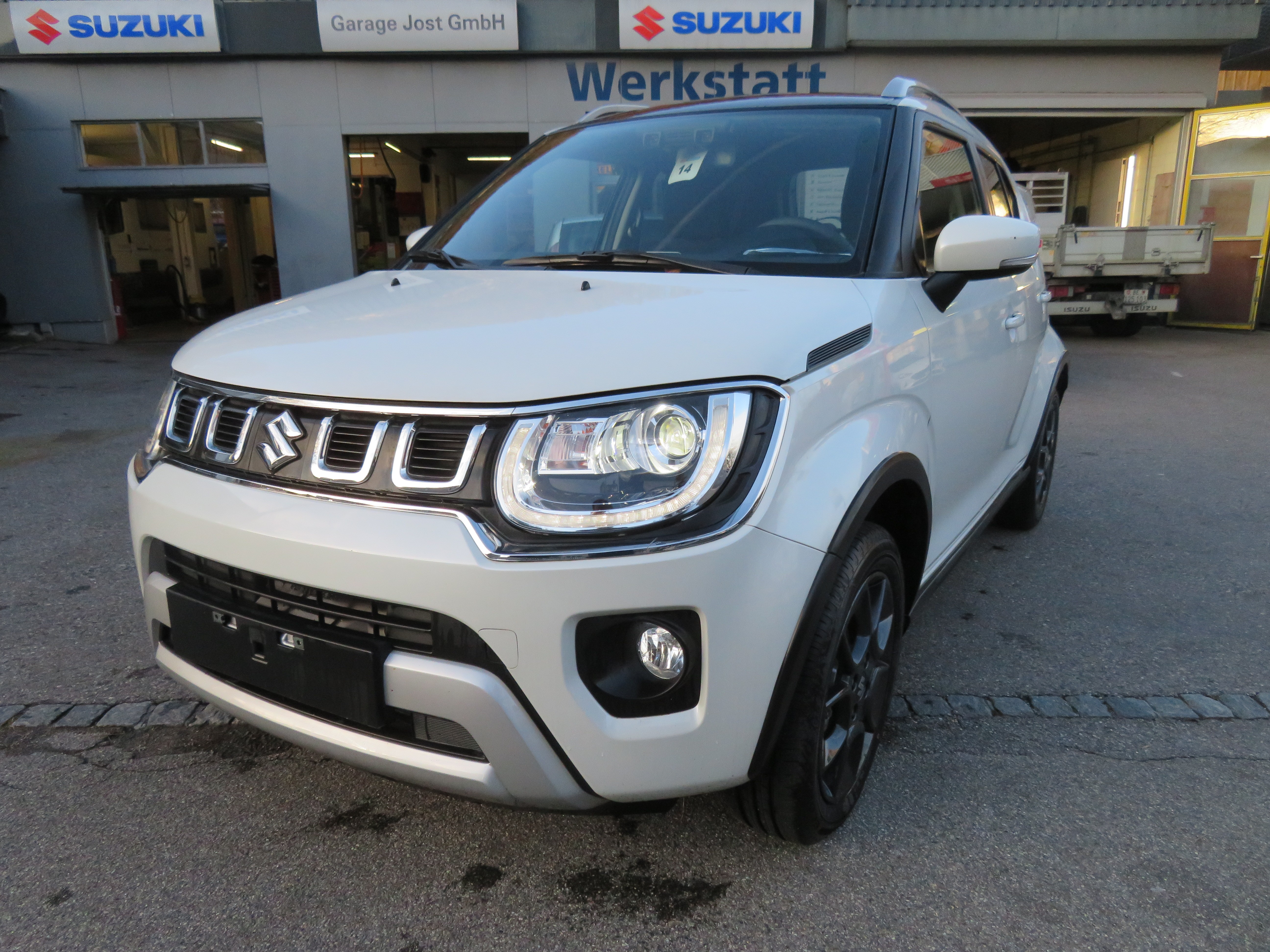 SUZUKI Ignis 1.2i Compact Top Hybrid 4x4