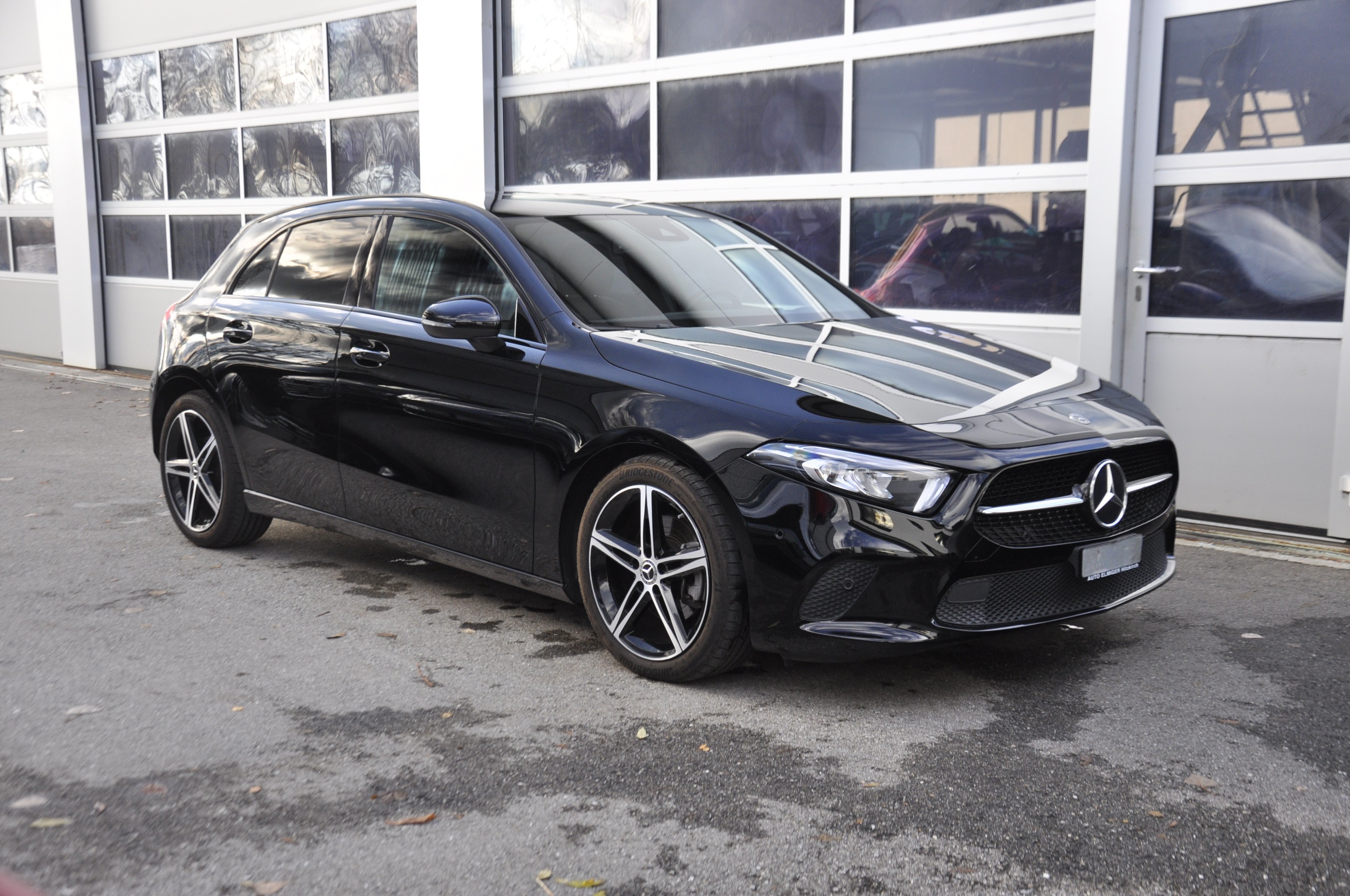 MERCEDES-BENZ A 180 d Progressive 8G-DCT