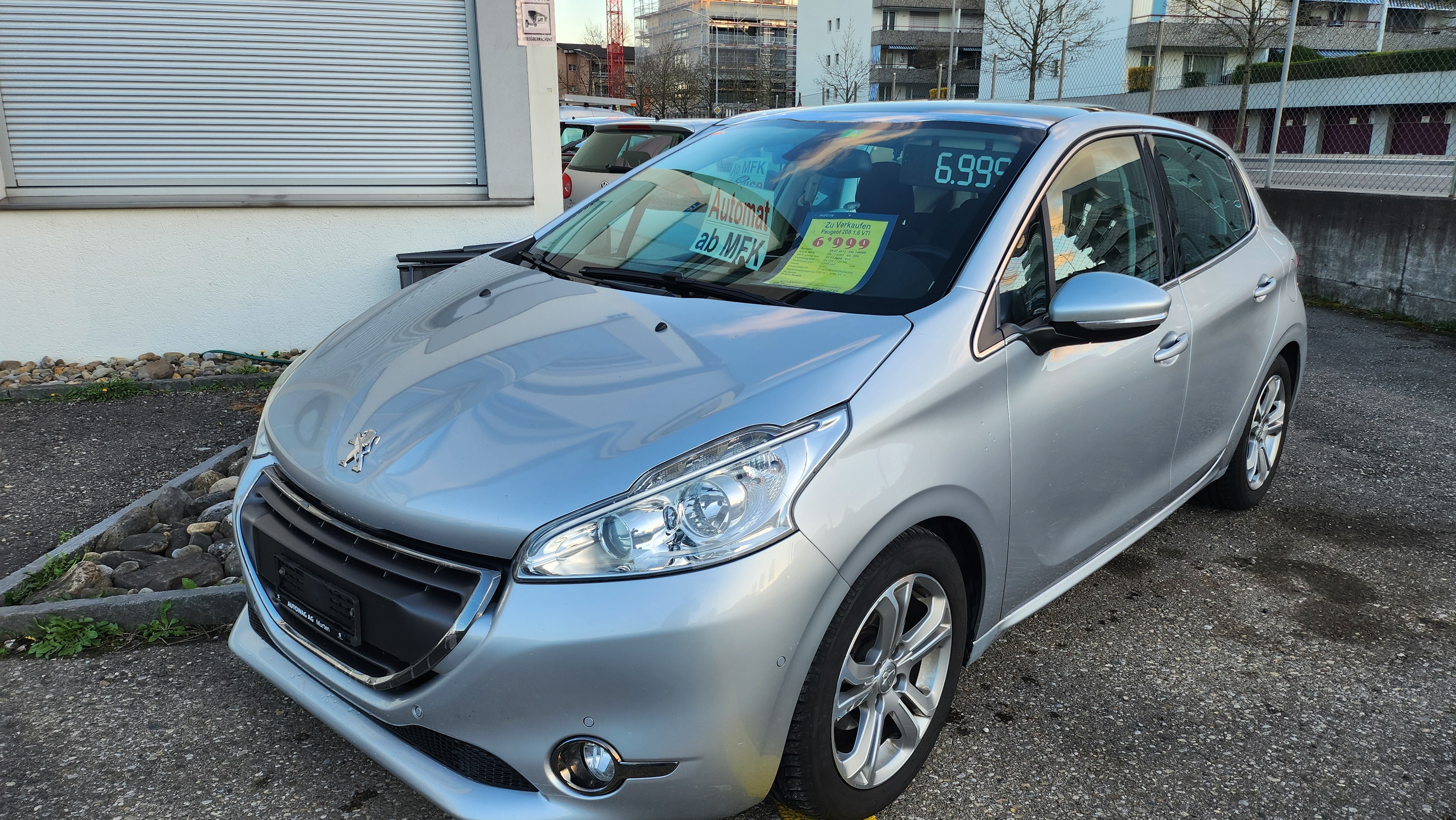 PEUGEOT 208 1.6 VTI Allure Automatik