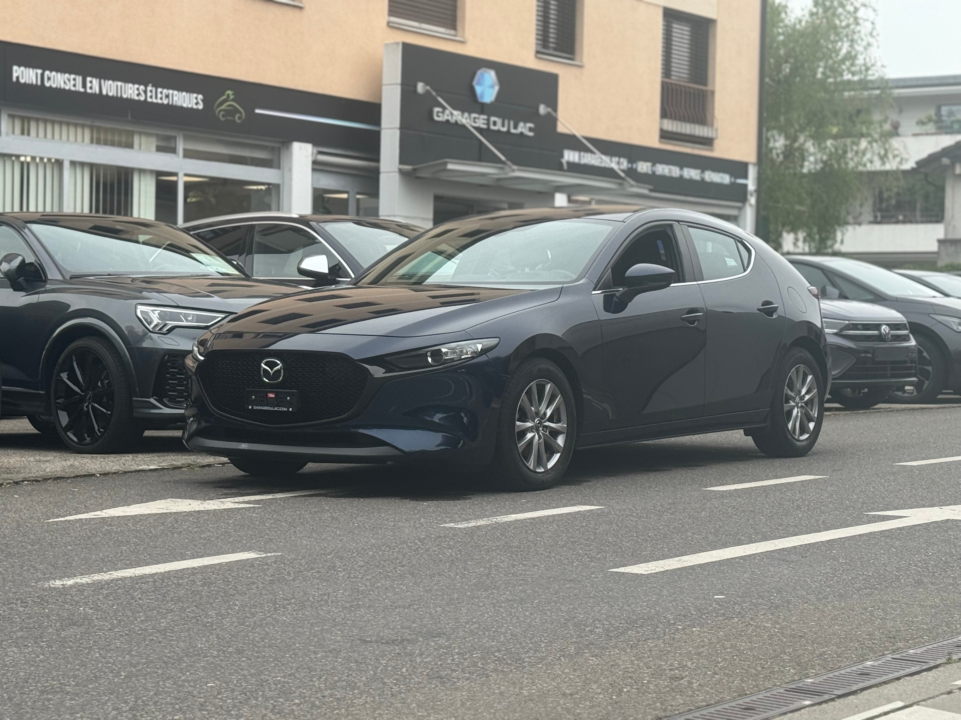 MAZDA 3 Hatchback SKYACTIV-G M Hybrid 122 Revolution Automat