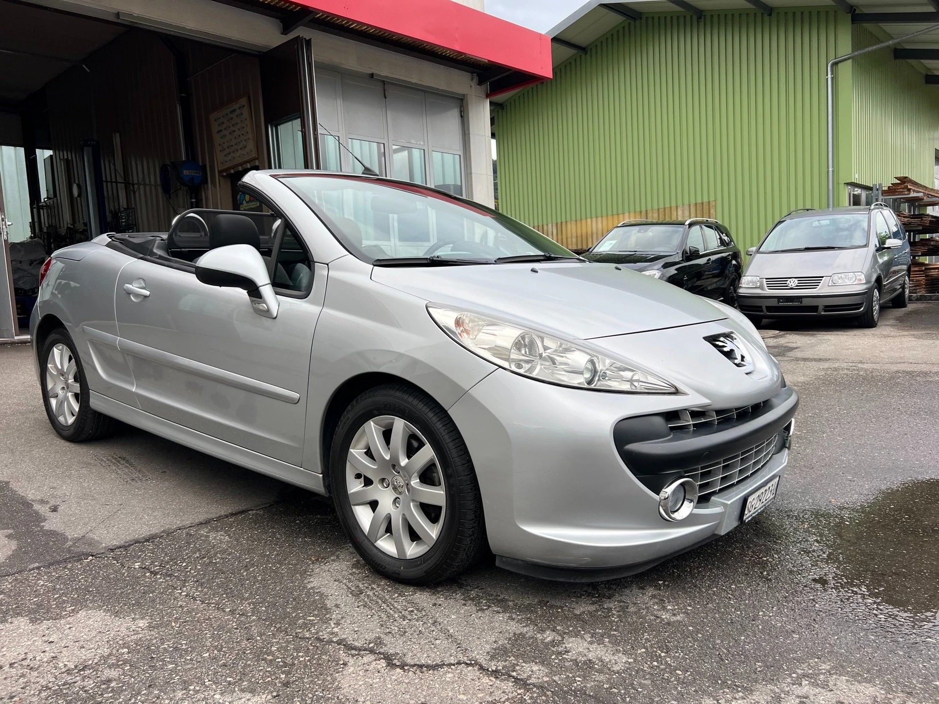 PEUGEOT 207 CC 1.6 16V Turbo Sport