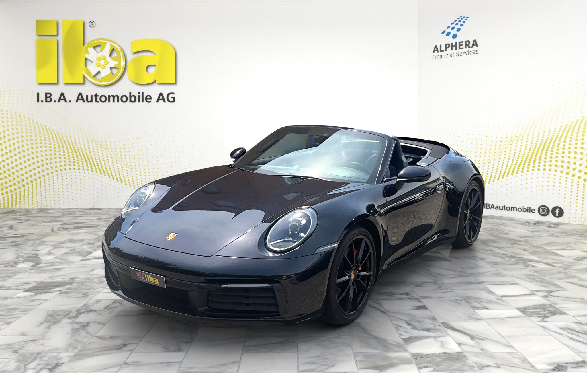 PORSCHE 911 Carrera 4S Cabriolet 4x4 Aut. Black Edition Werksgarantie bis 2031! Sport Chrono Paket!