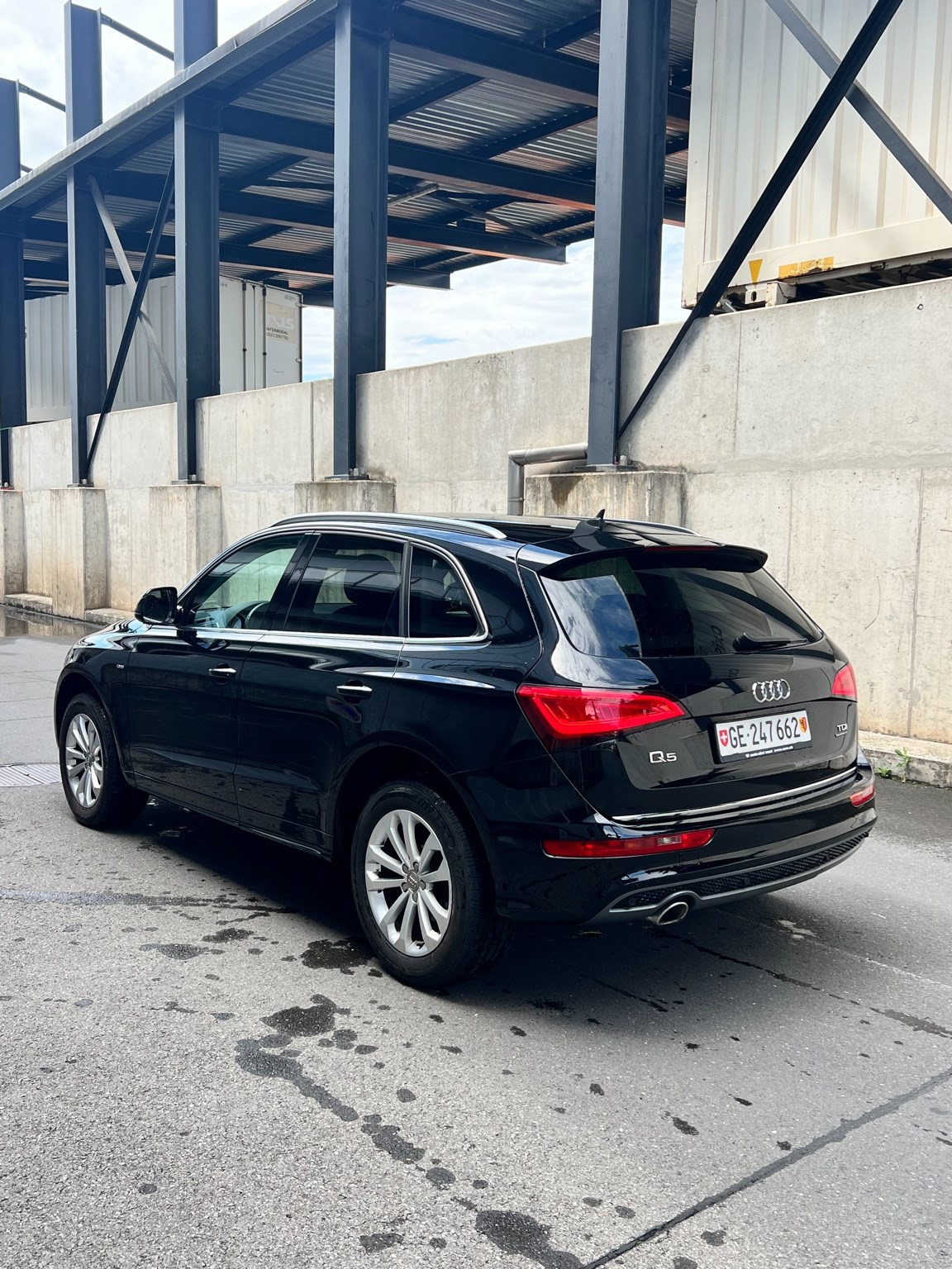 AUDI Q5 2.0 TDI quattro