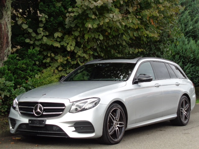 MERCEDES-BENZ E 220 d AMG Line 4Matic 9G-Tronic