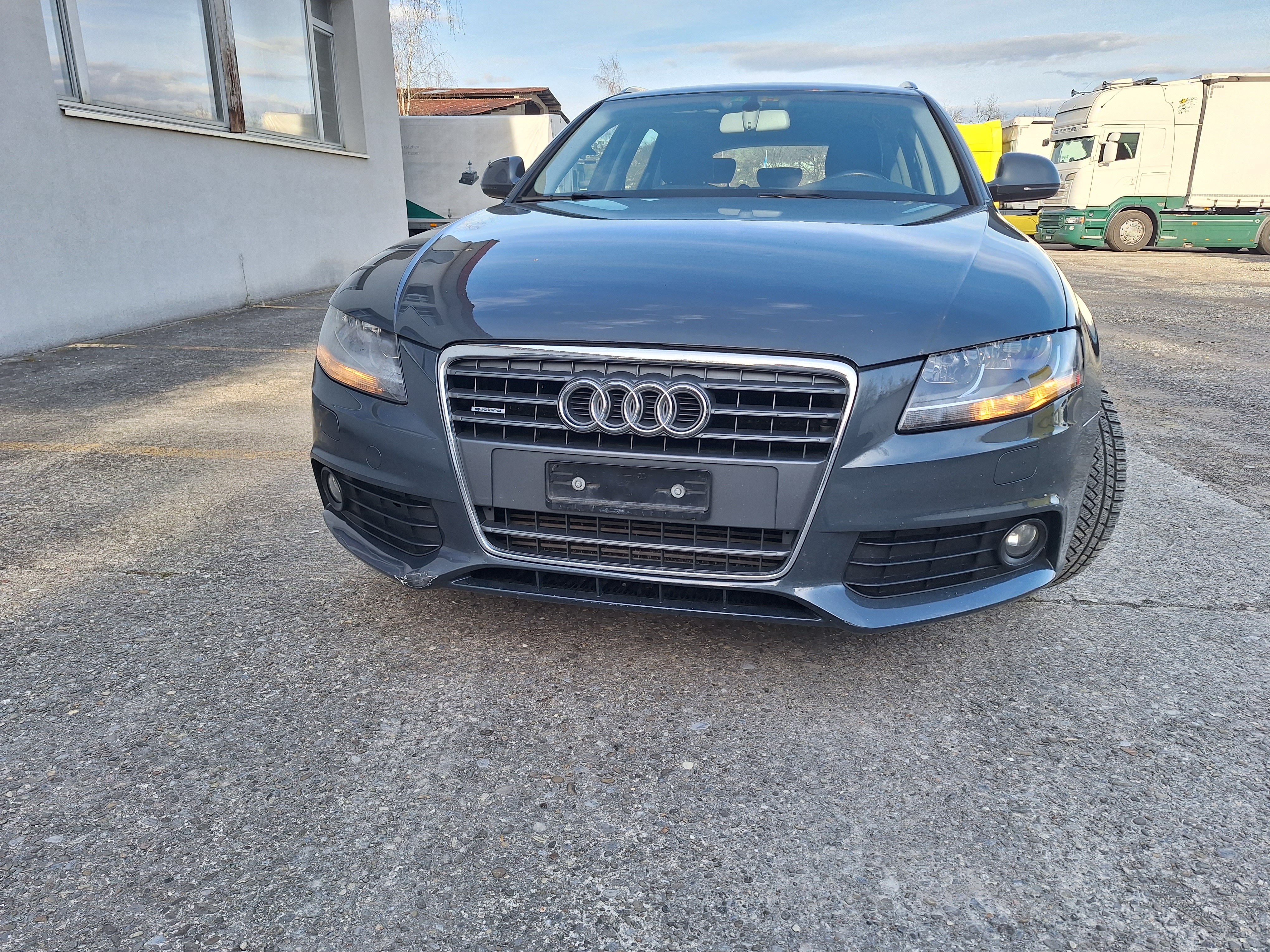 AUDI A4 Avant 2.0 TFSI quattro