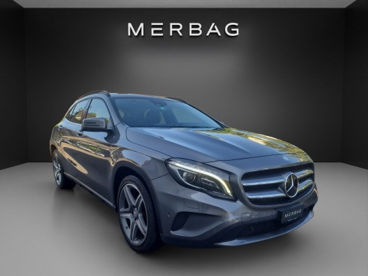 MERCEDES-BENZ GLA 250 Style 4Matic