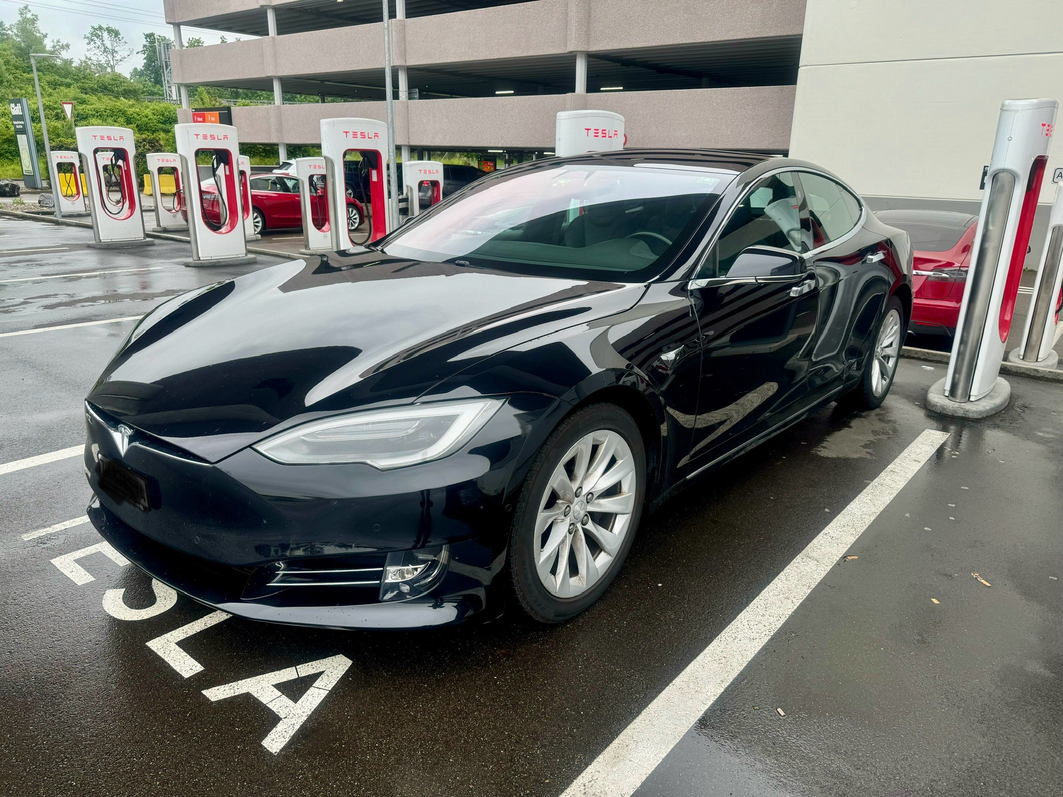 TESLA Model S 60 D