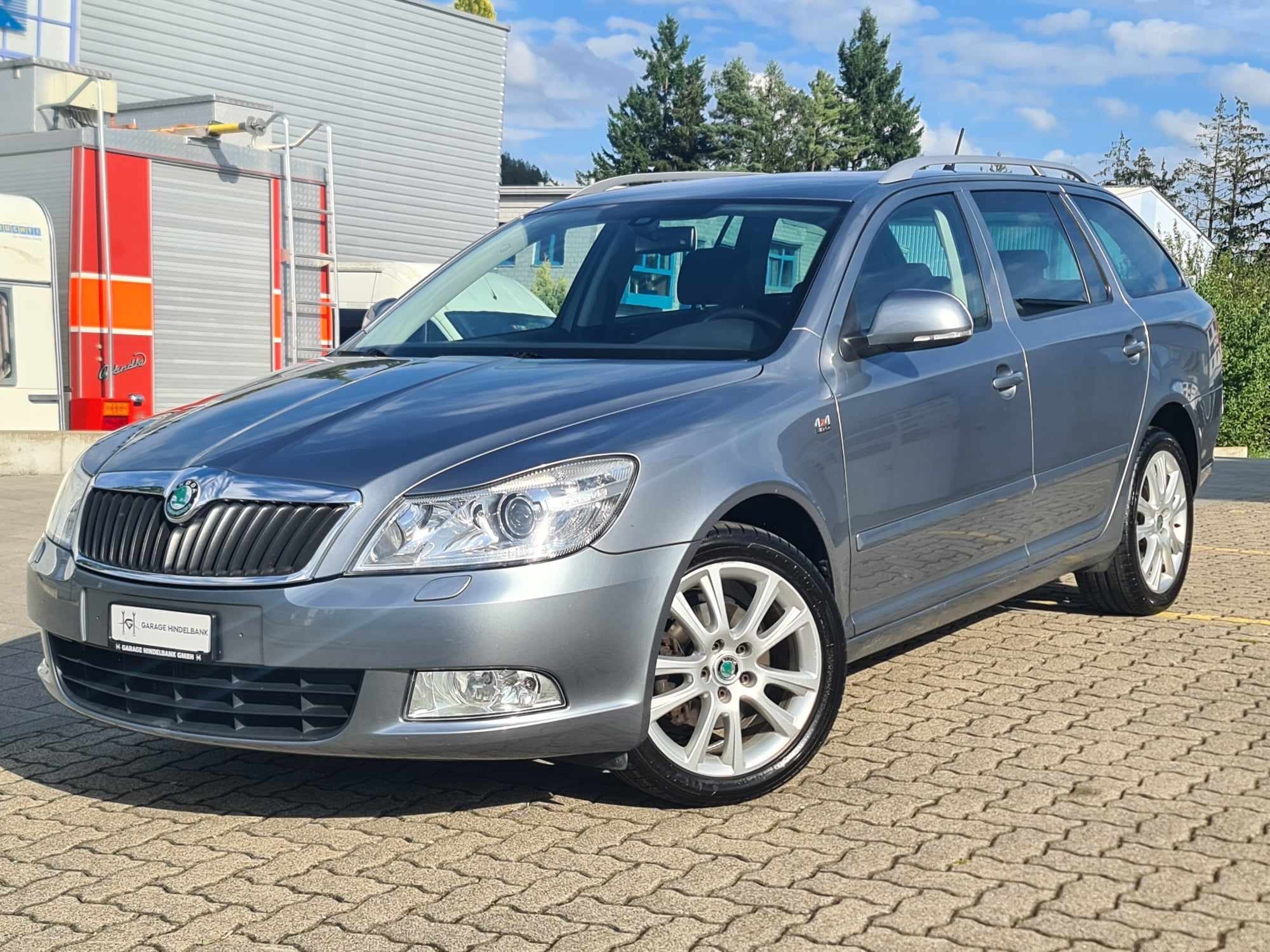 SKODA Octavia Combi 2.0 TDI Swiss Adventure 4x4 DSG