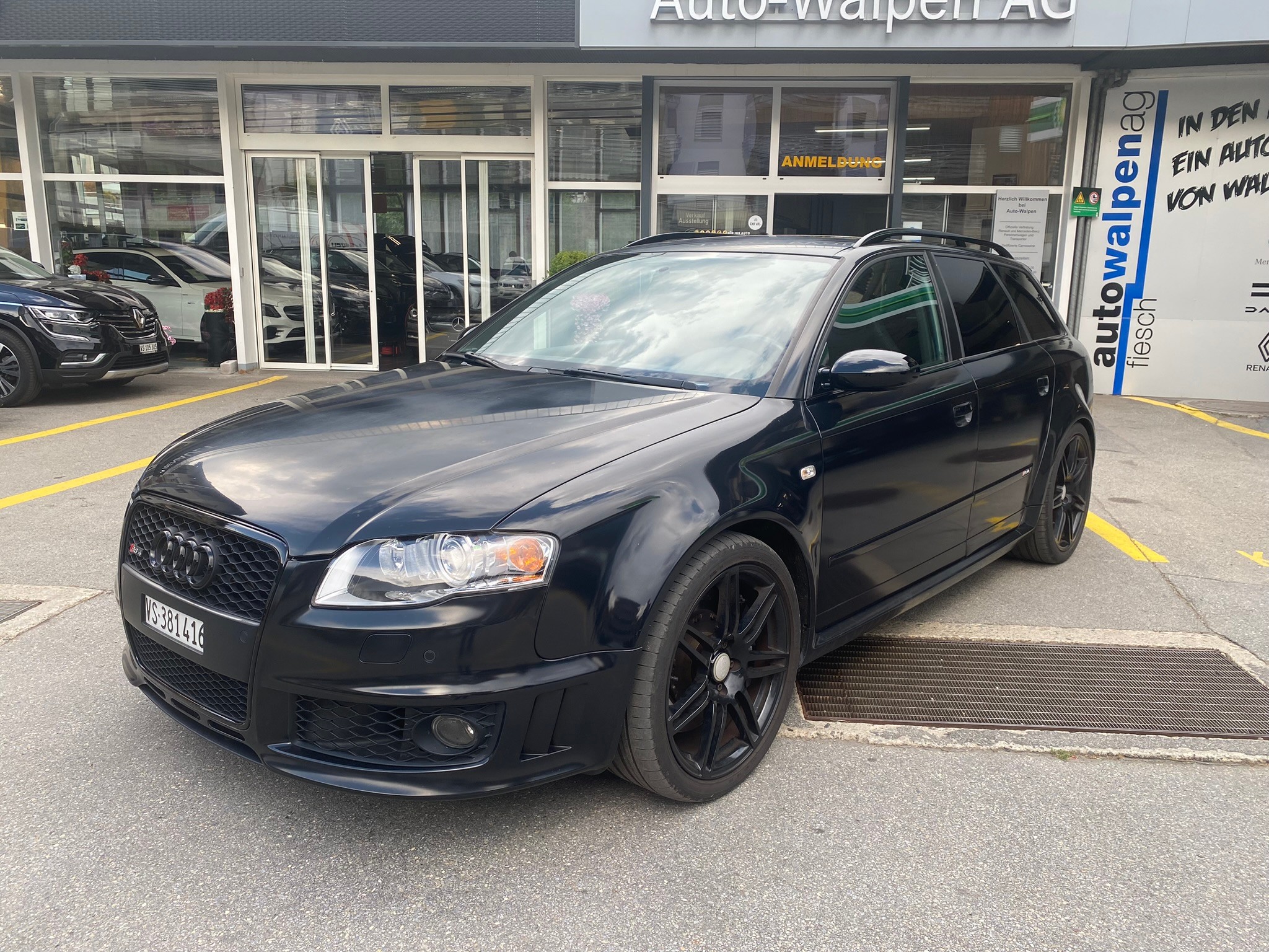 AUDI RS4 Avant 4.2 V8 quattro