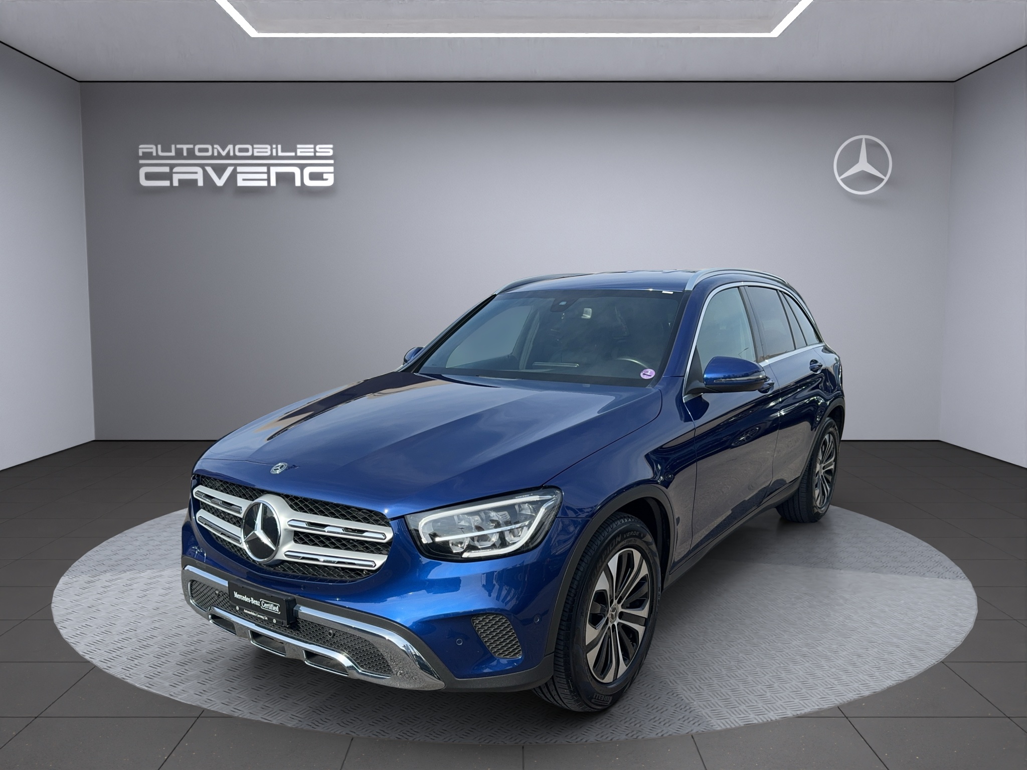 MERCEDES-BENZ GLC 200 AMG Line 4Matic 9G-Tronic