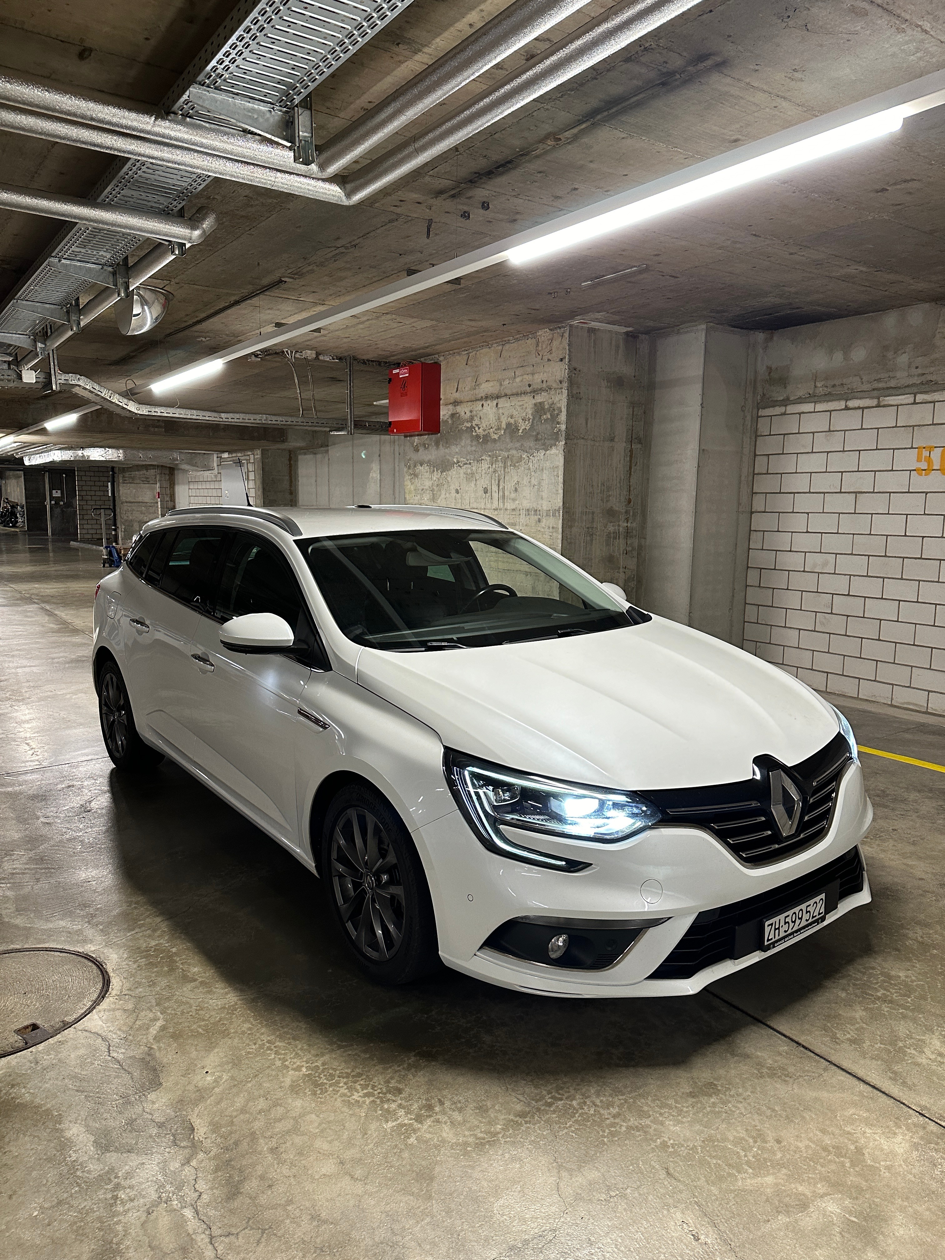 RENAULT Mégane Grandtour 1.6 dCi 90th Anniversary EDC