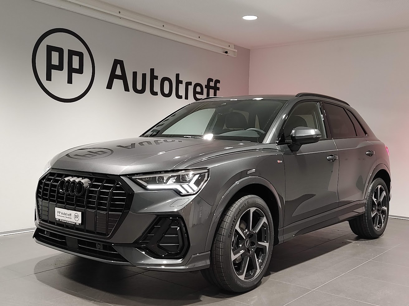 AUDI Q3 35 TFSI Attraction S-tronic