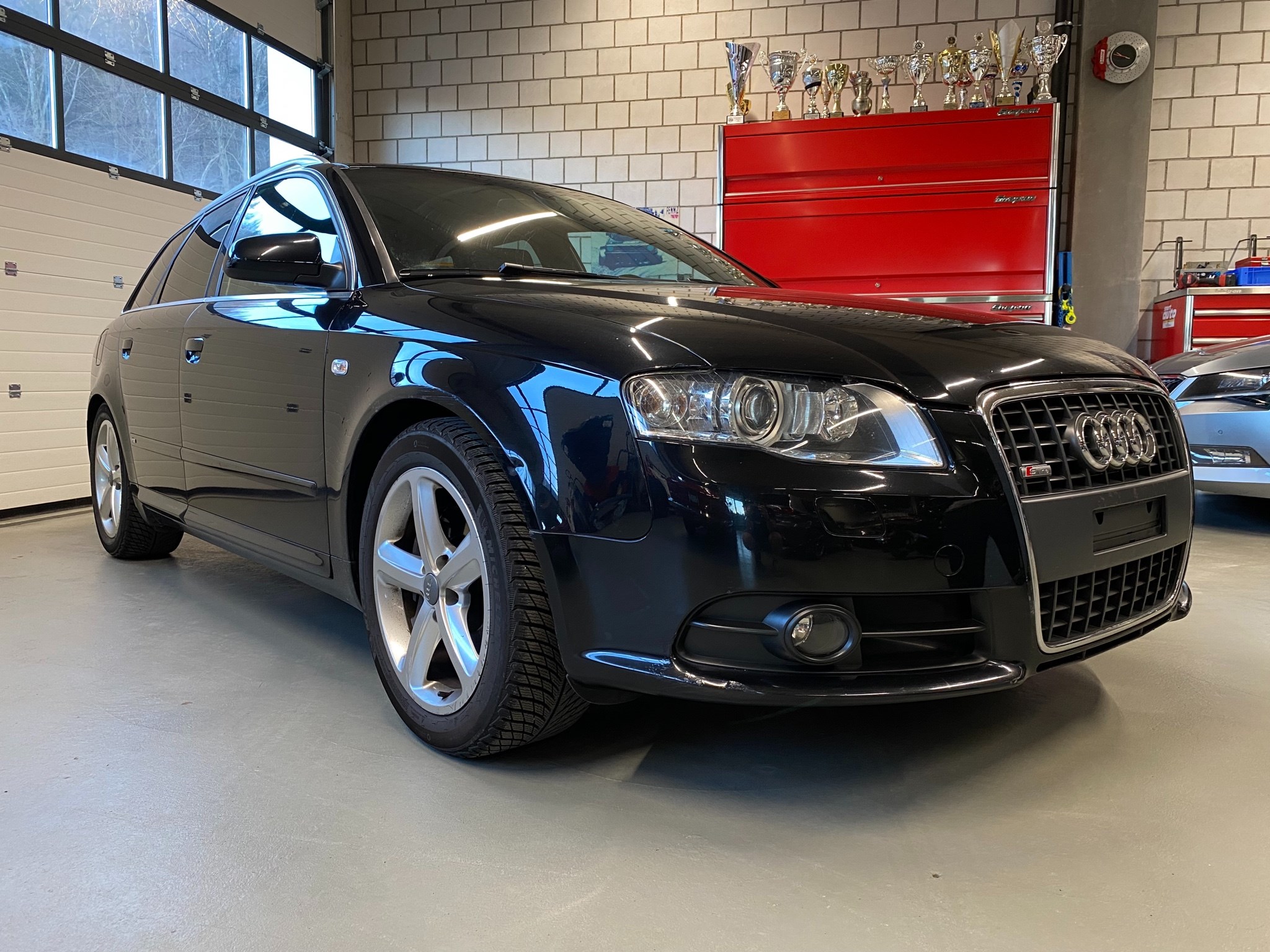 AUDI A4 Avant 2.0 Turbo FSI quattro