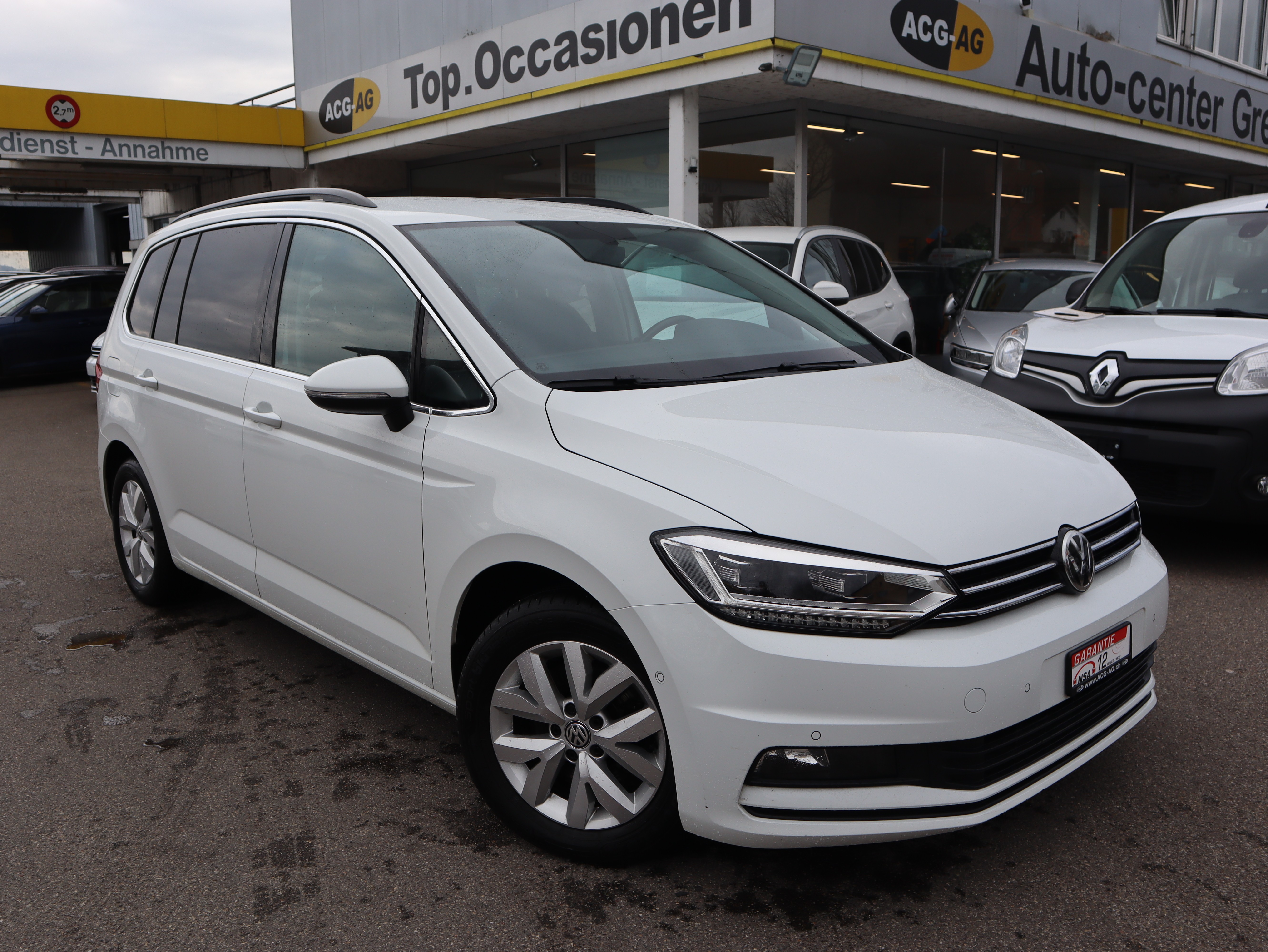 VW Touran 2.0 TDI BlueMotion Technol Comfortline DSG ** 7-Plätzer ** Gr-Navi mit RF-kamera **