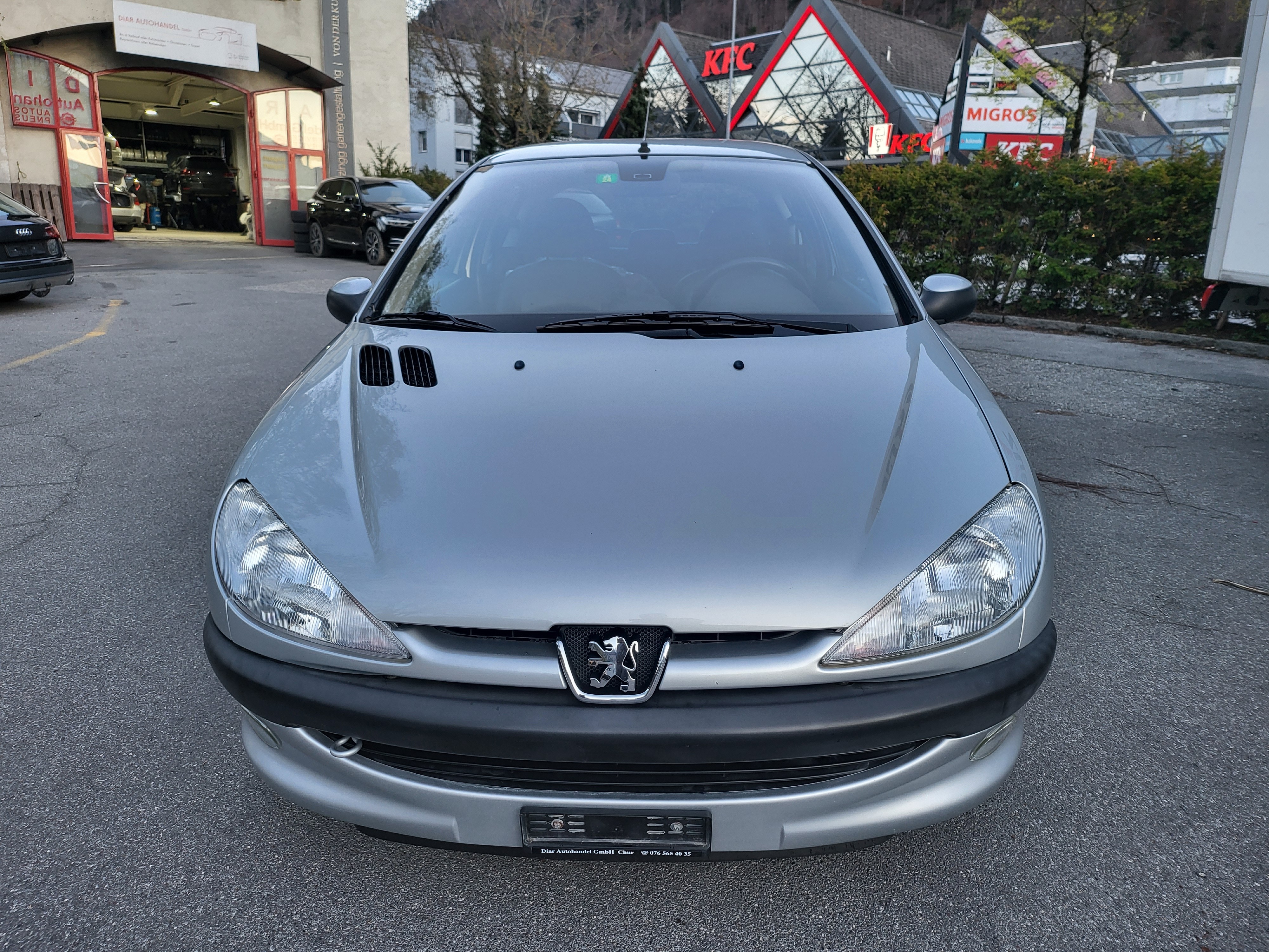 PEUGEOT 206 1.6 16V Black&Silver