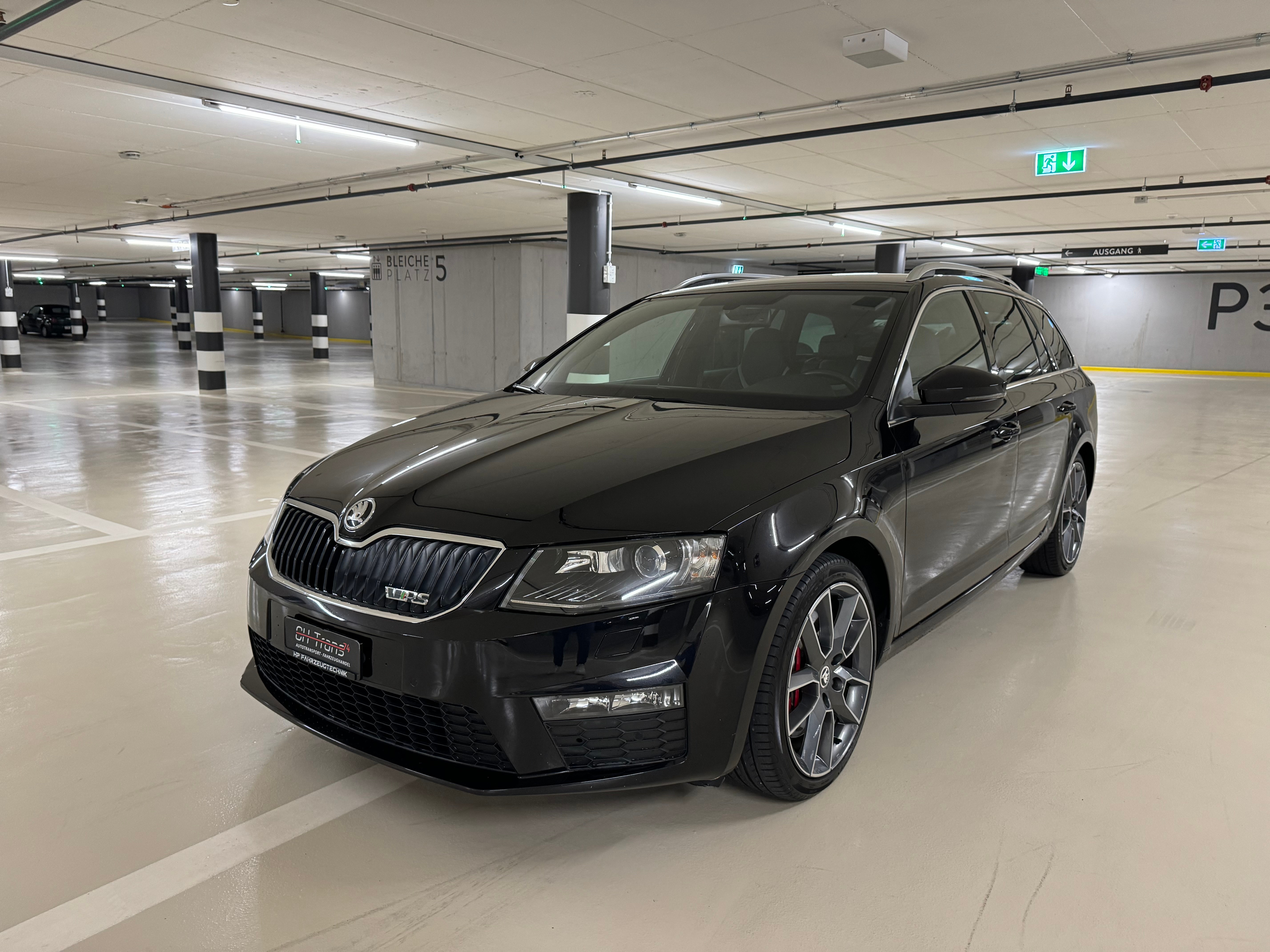 SKODA Octavia Combi 2.0 TDI RS DSG