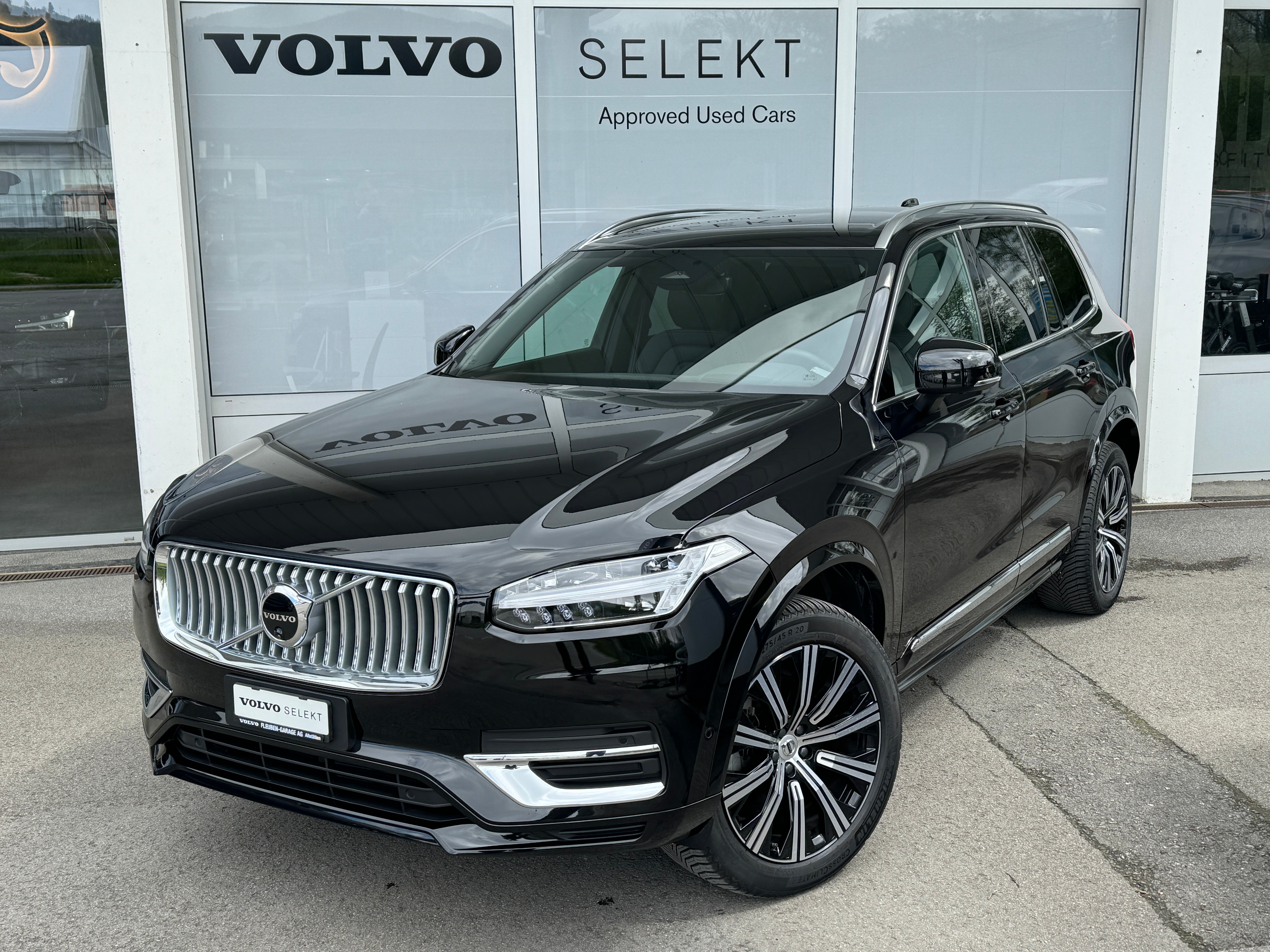 VOLVO XC90 B5 D AWD Plus Bright