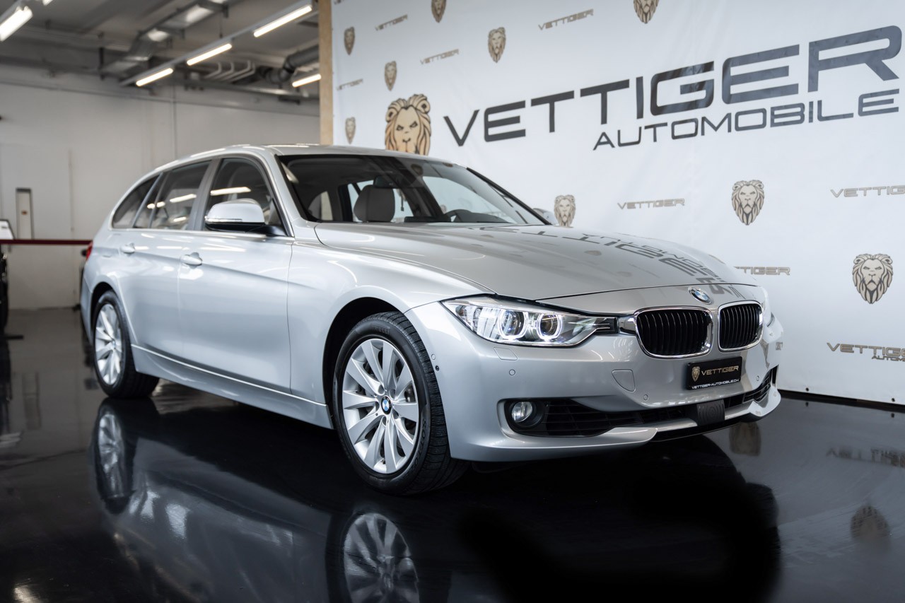 BMW 335i xDrive Touring Steptronic