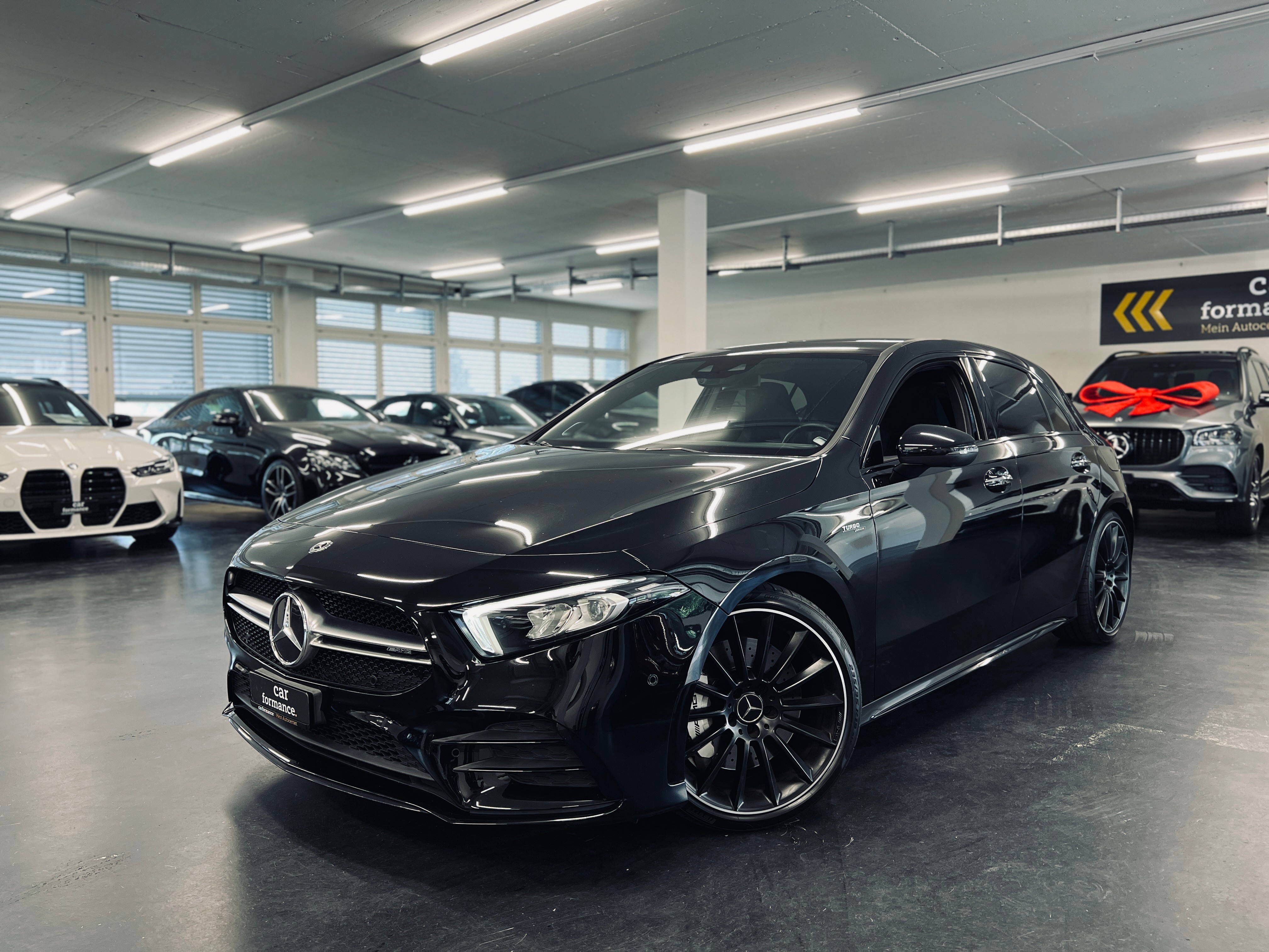 MERCEDES-BENZ A 35 AMG 4matic