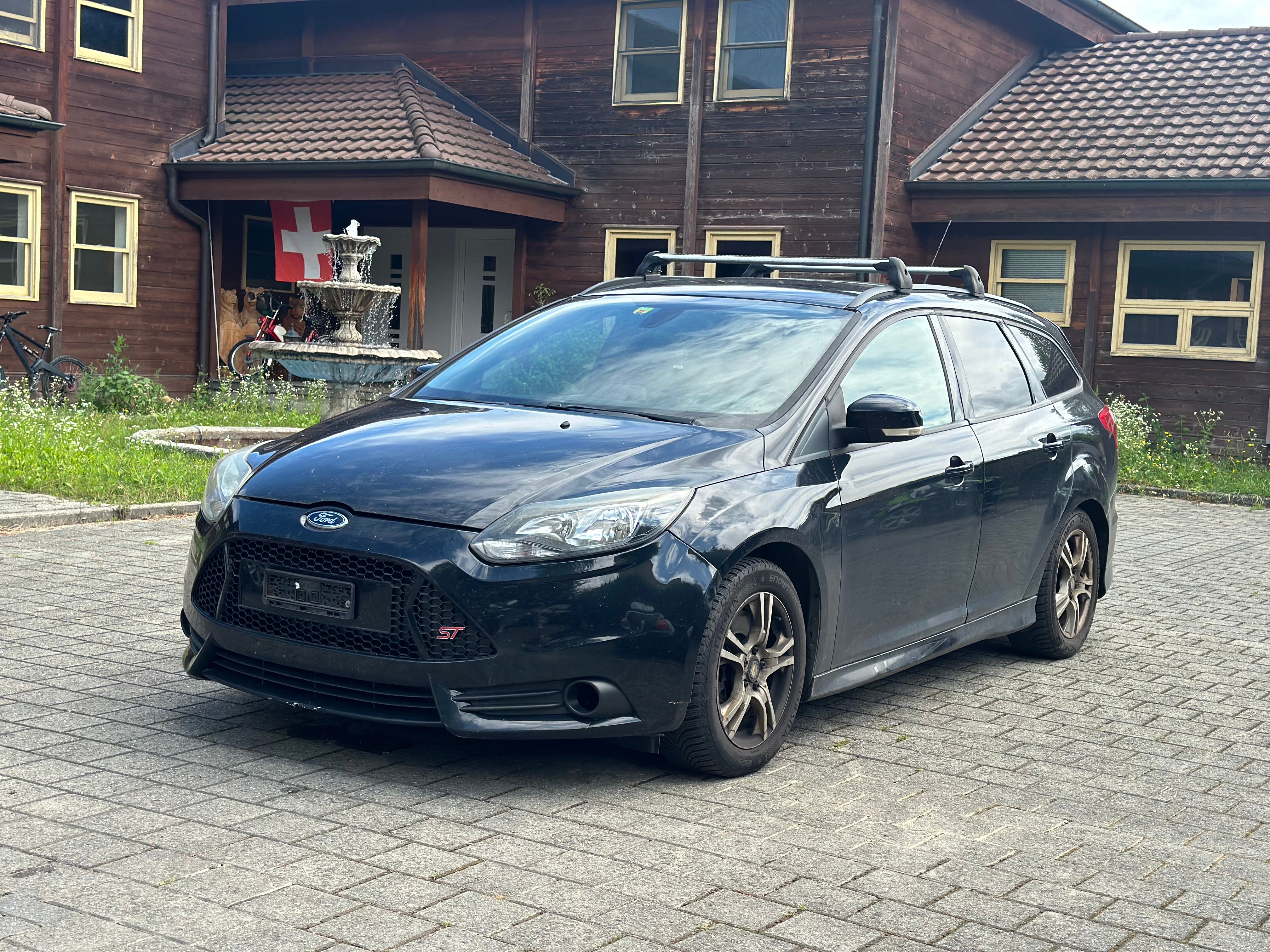 FORD Focus 2.0 SCTi ST-1