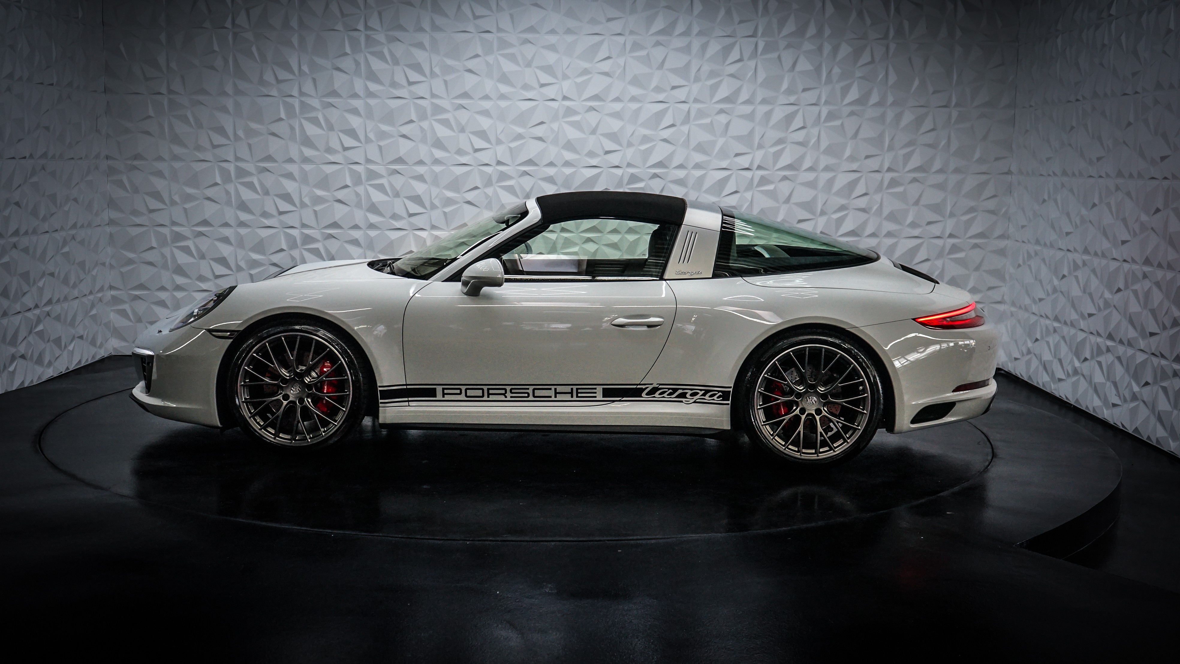 PORSCHE 911 Targa 4S PDK