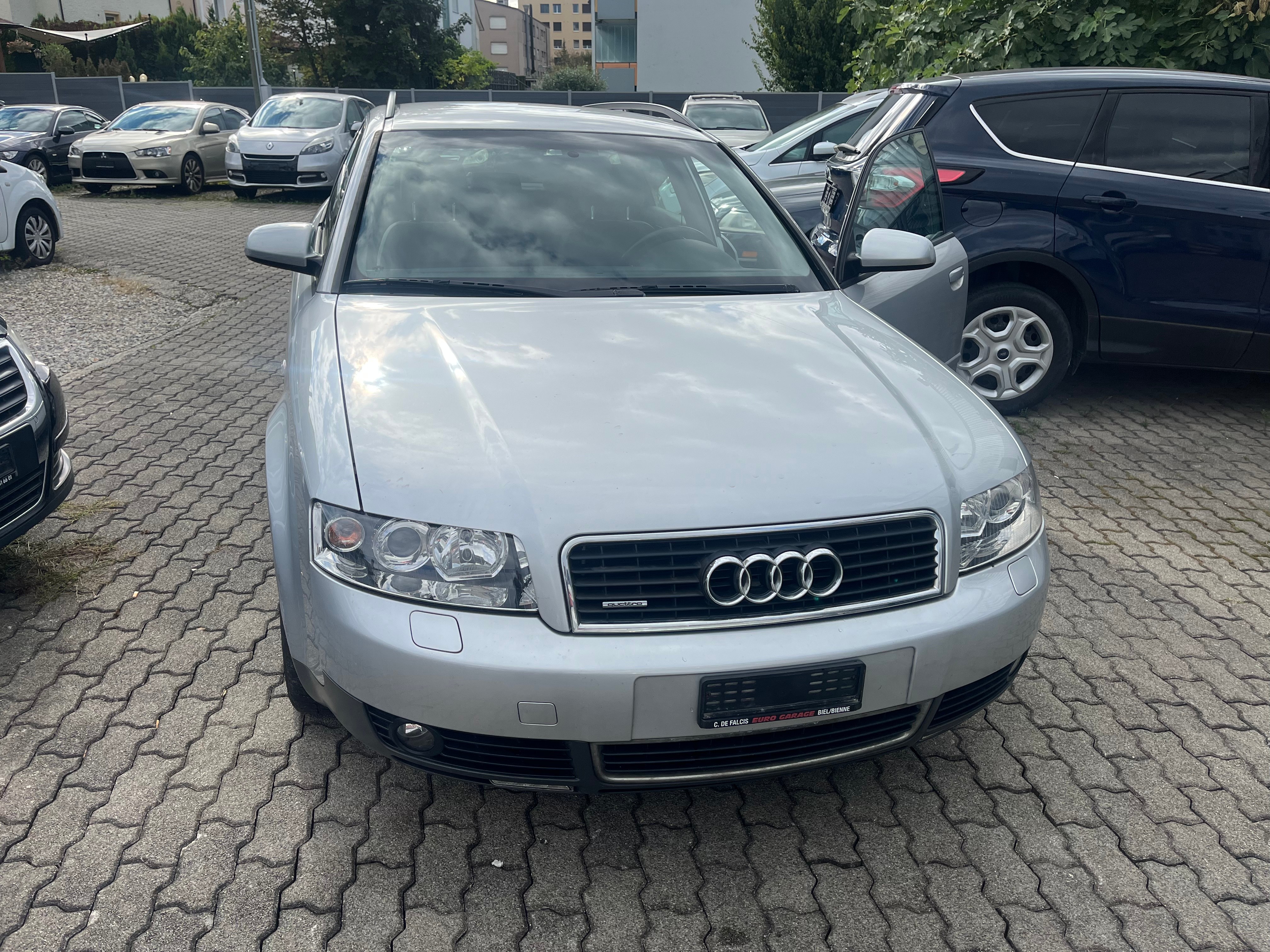 AUDI A4 Avant 2.5 TDI quattro