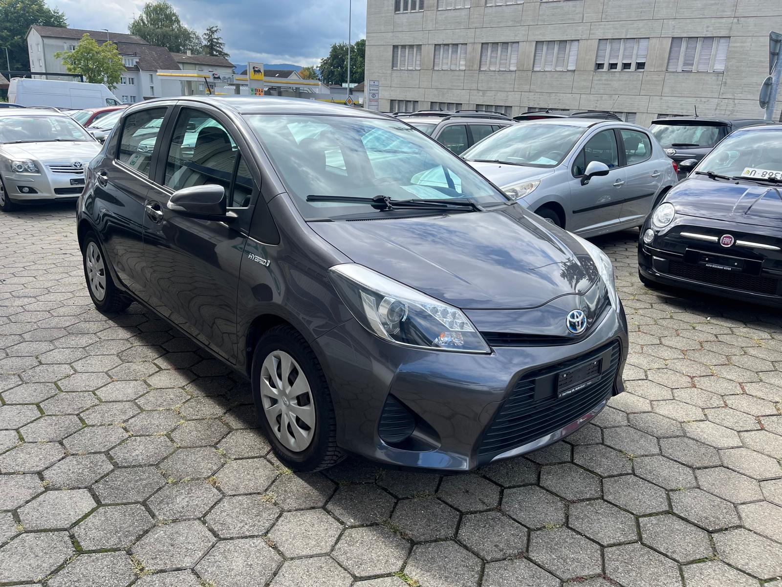 TOYOTA Yaris 1.5 VVT-i Hybrid Luna CVT