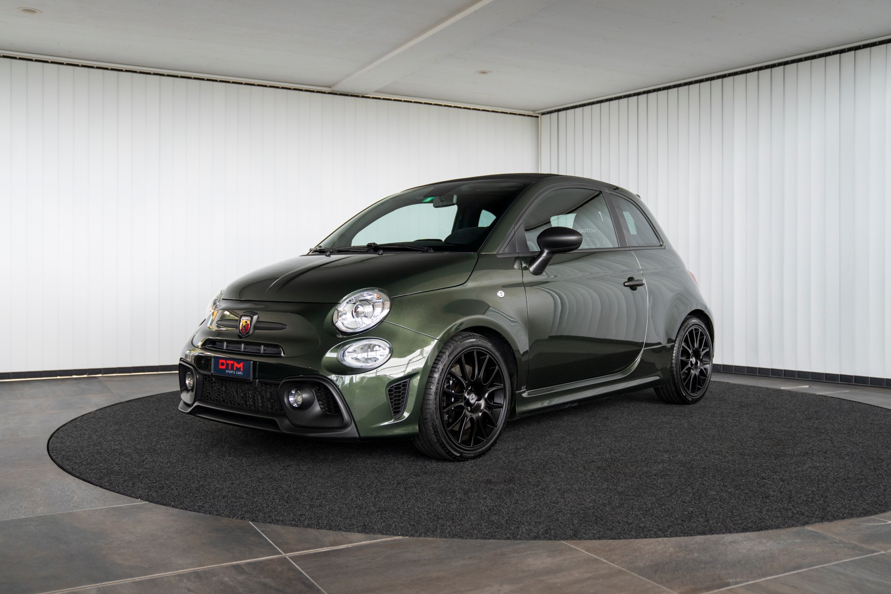 FIAT 595 1.4 16V Turbo Abarth Competizione Dualogic