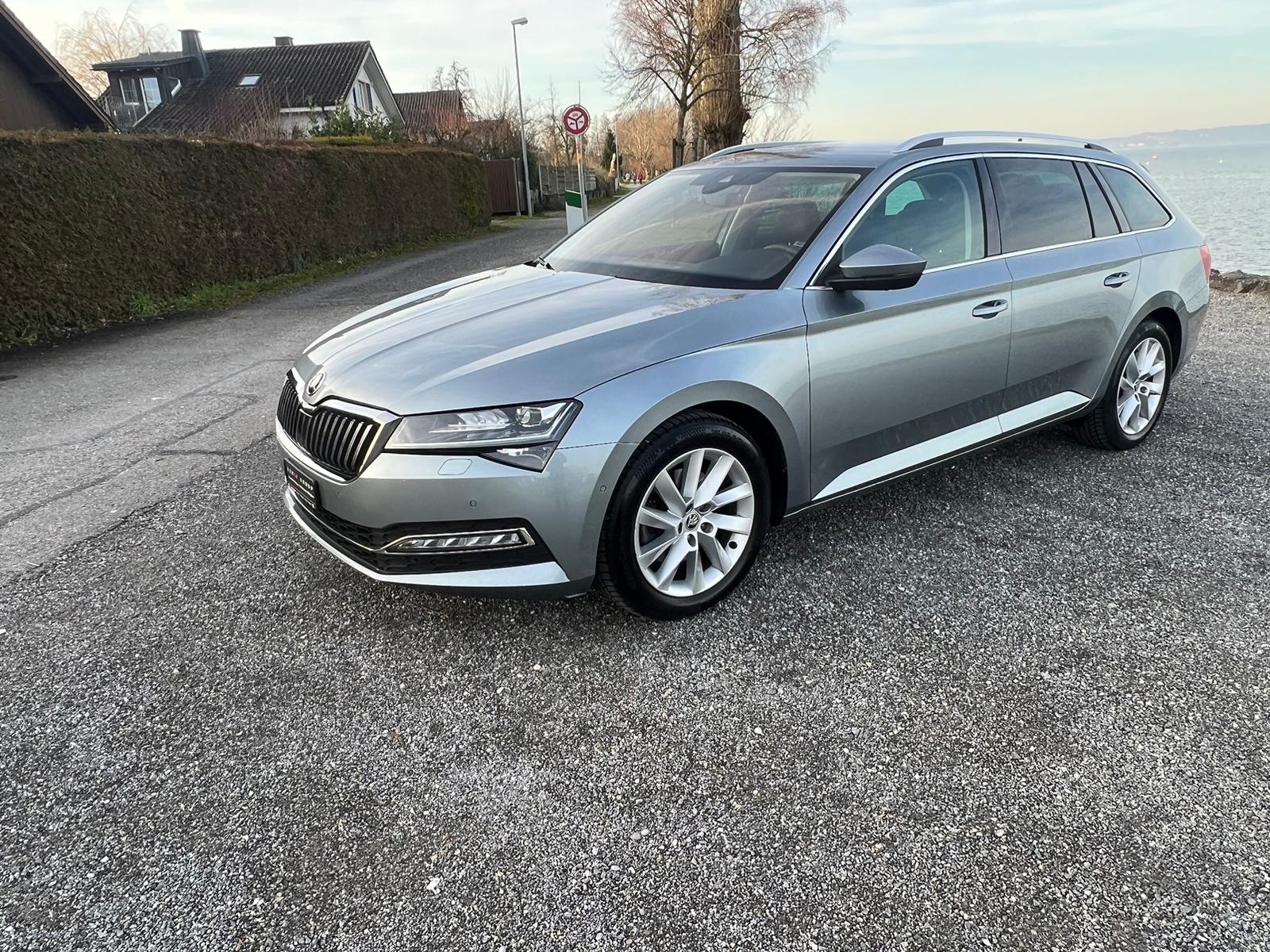 SKODA Superb Combi 2.0 TDi Style 4x4 DSG