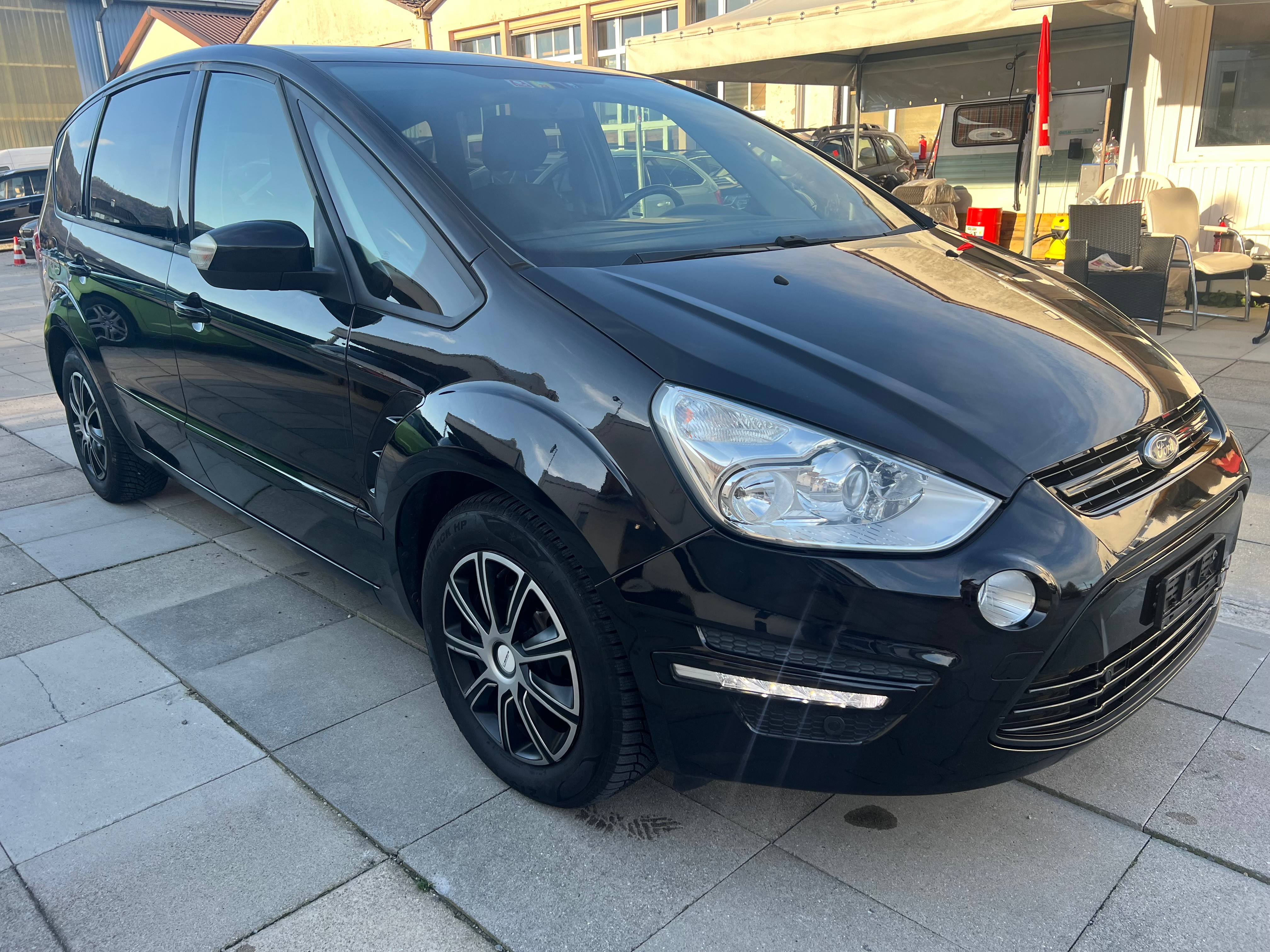 FORD S-Max 2.0 TDCi Titanium PowerShift