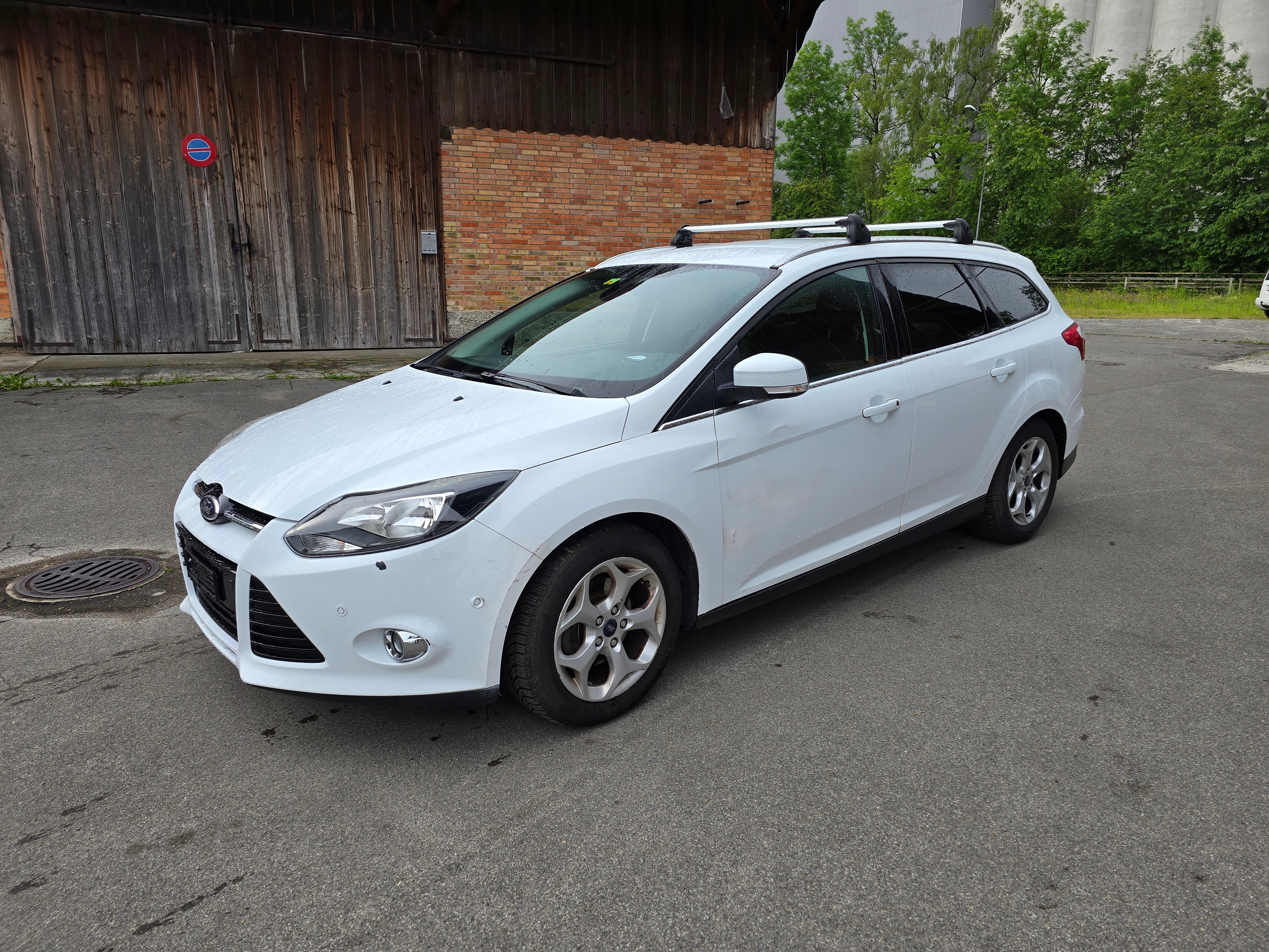 FORD Focus 1.0 SCTi Titanium