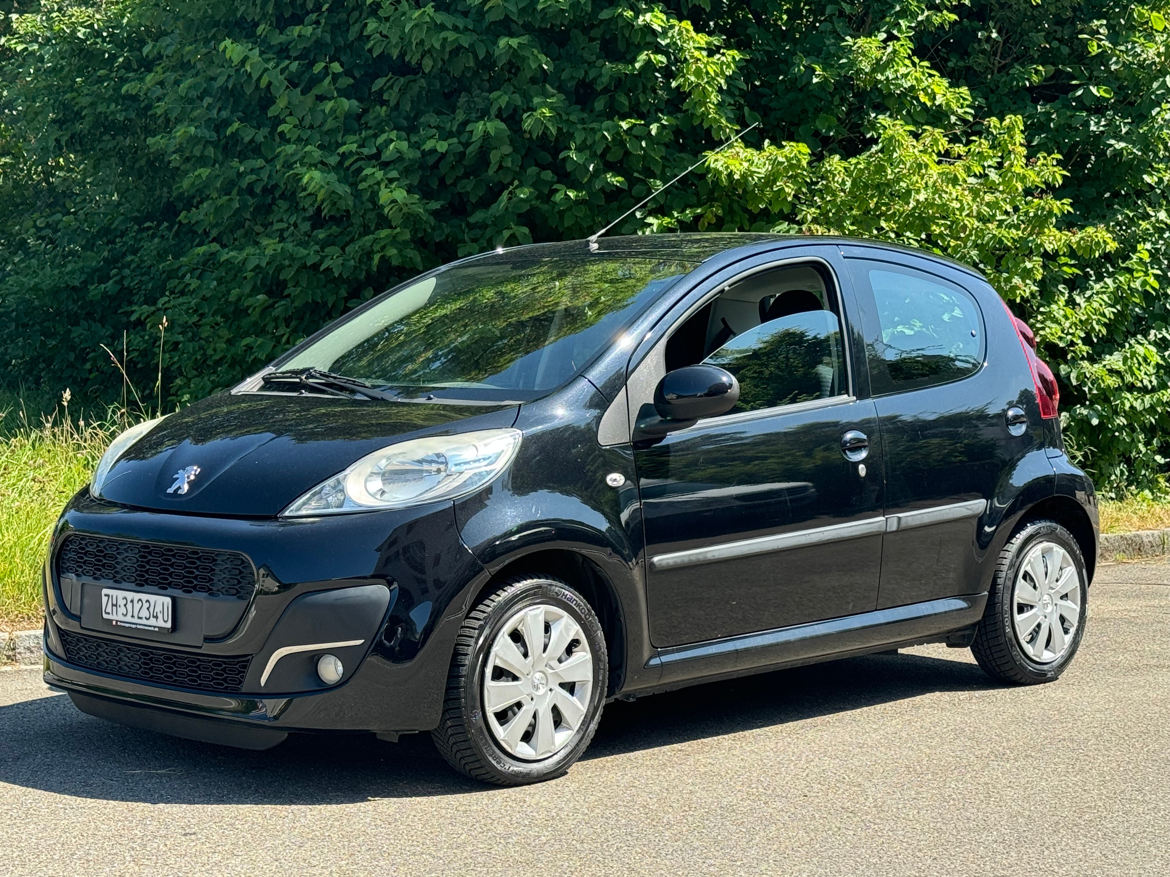 PEUGEOT 107 1.0 Active