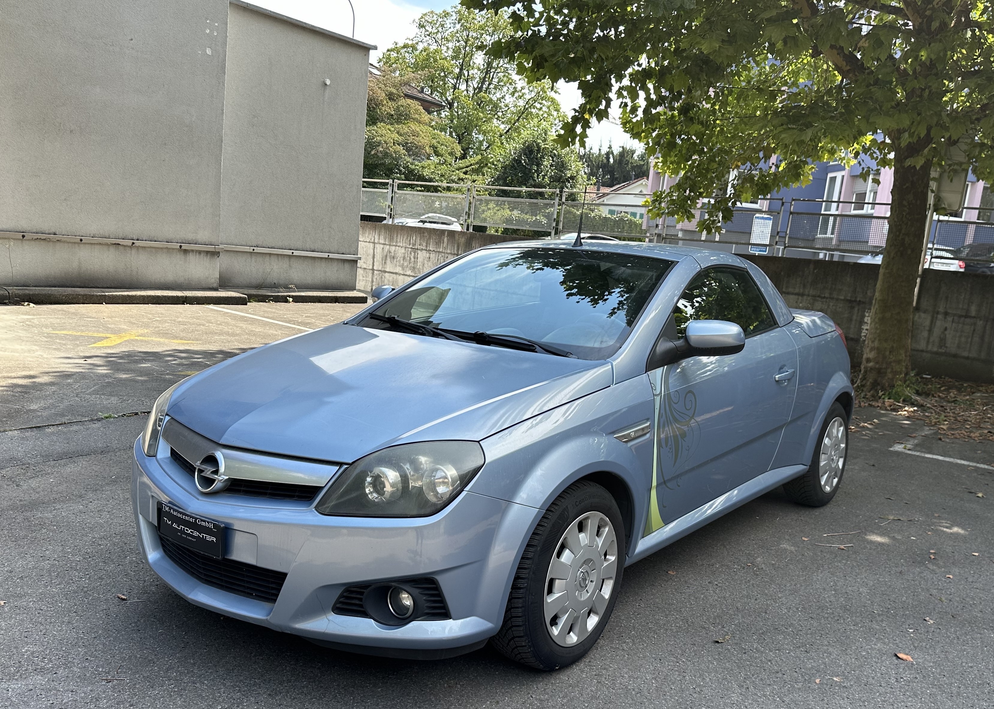 OPEL Tigra 1.8 Enjoy